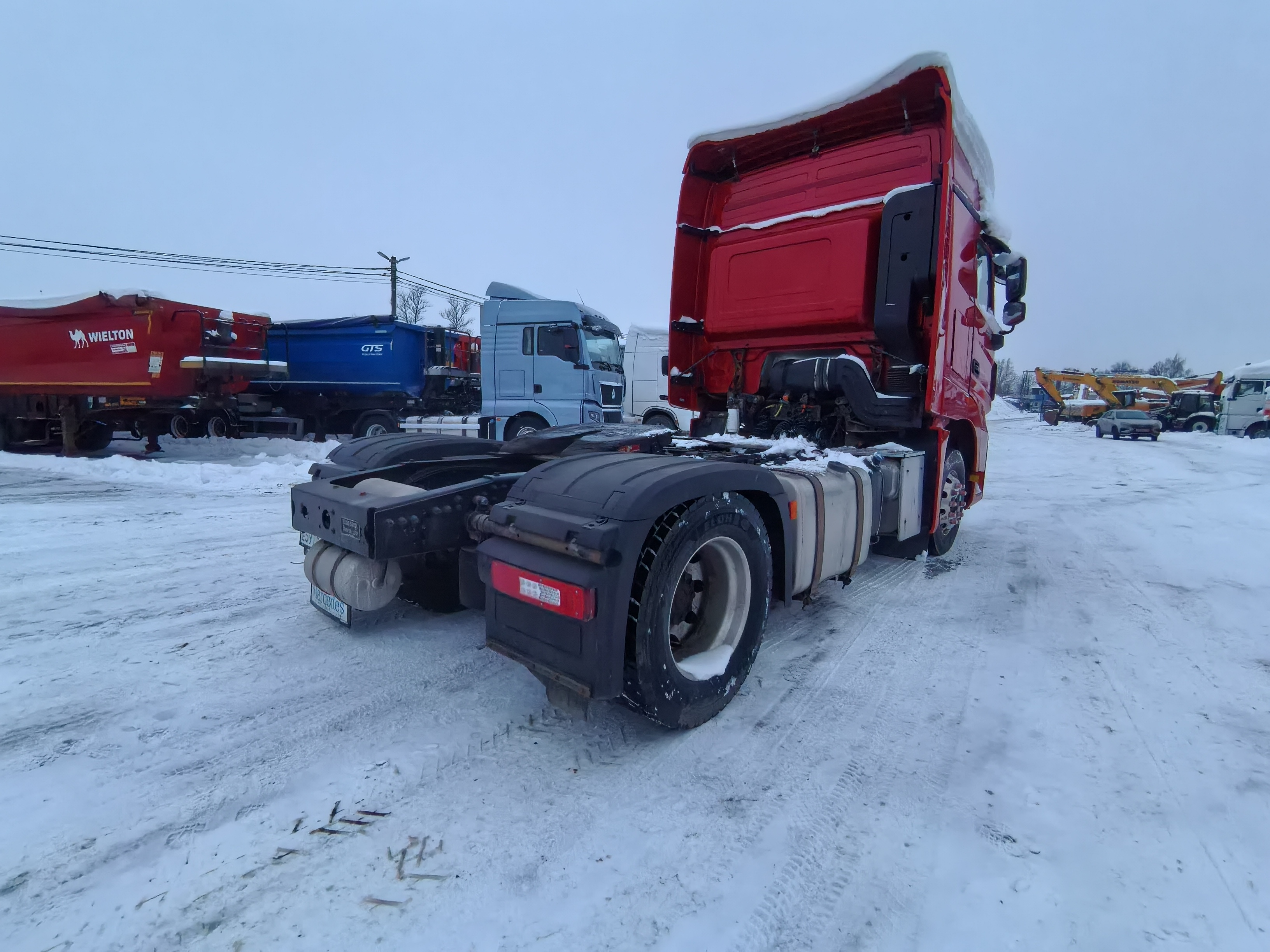 BEIBEN BBTR* 4x2 Седельный тягач 2023 г. - фото 7