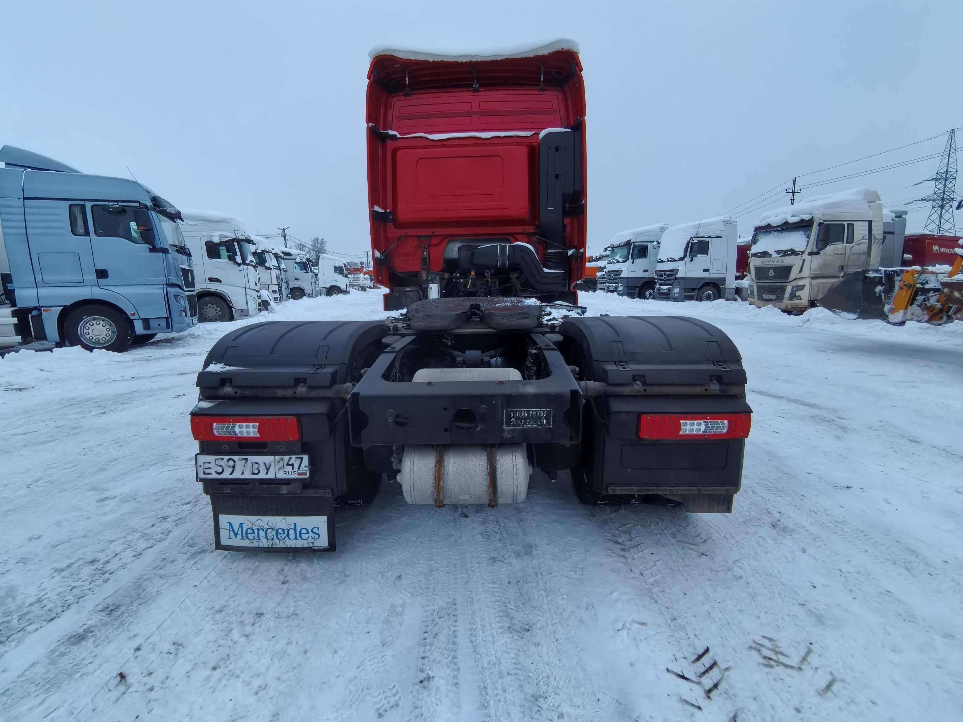 BEIBEN BBTR* 4x2 Седельный тягач 2023 г. - фото 8