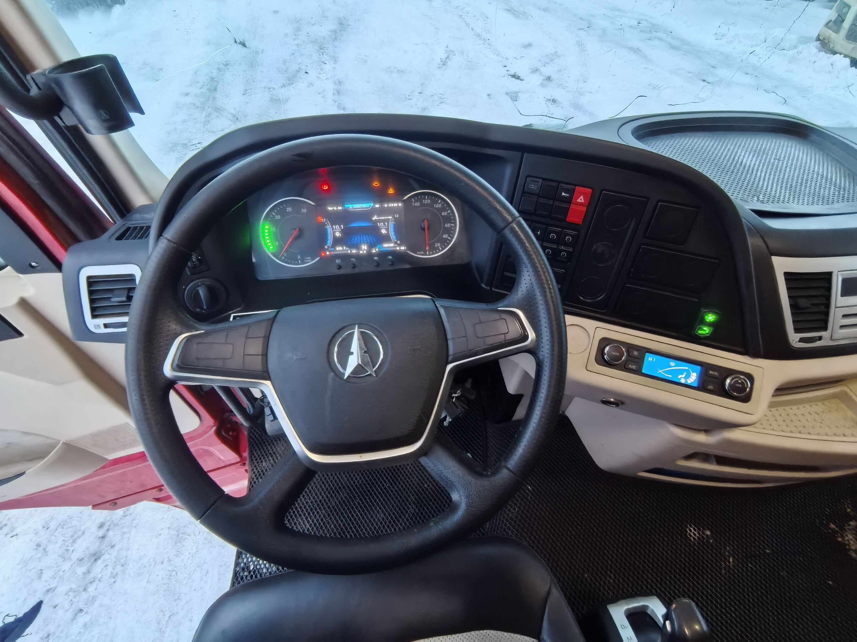 BEIBEN BBTR* 4x2 Седельный тягач 2023 г. - фото 10