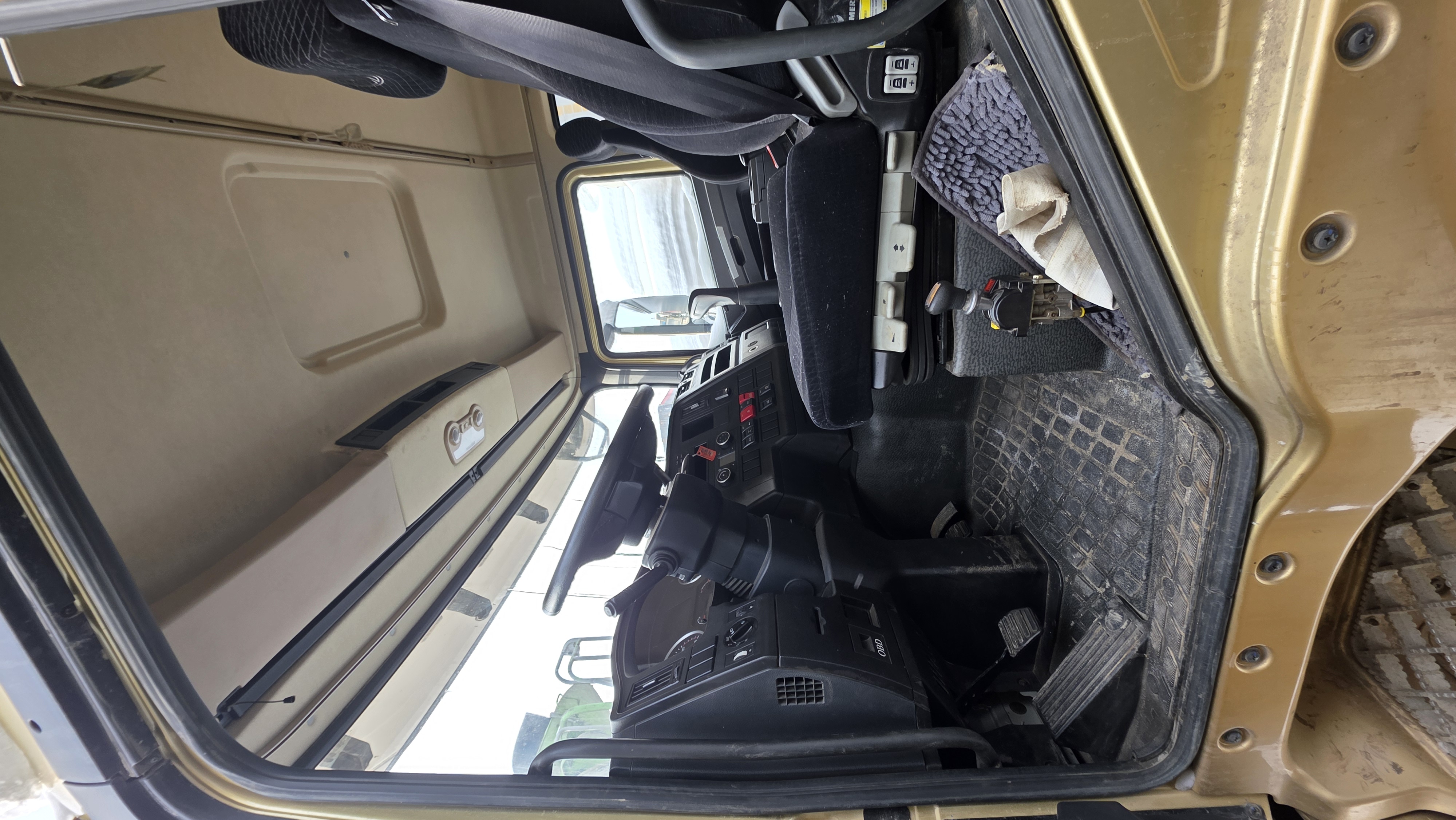 Shacman (Shaanxi) SX* 8x4 Самосвал 2023 г. - фото 7