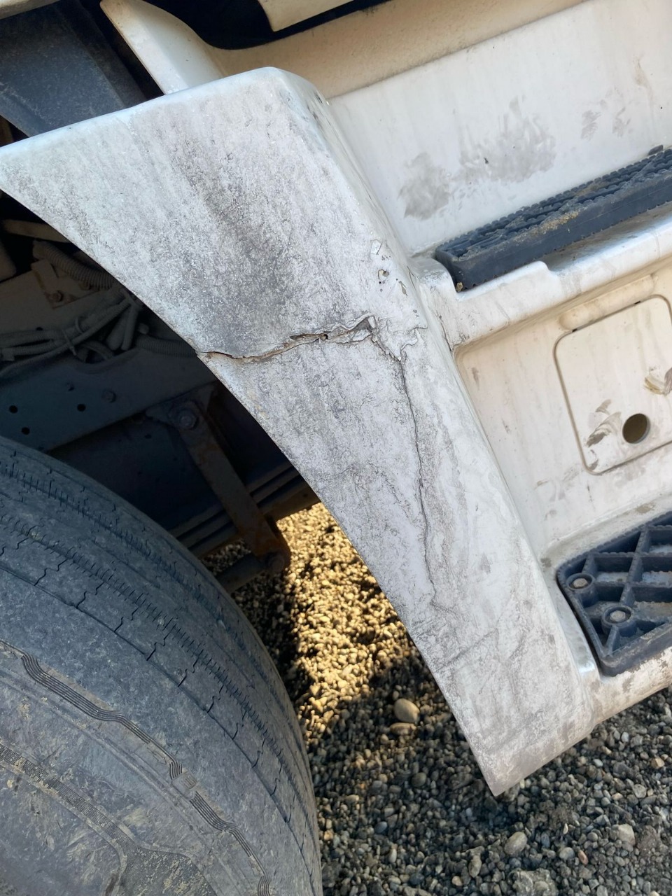 КамАЗ 5490 4x2 Седельный тягач 2017 г. - фото 16