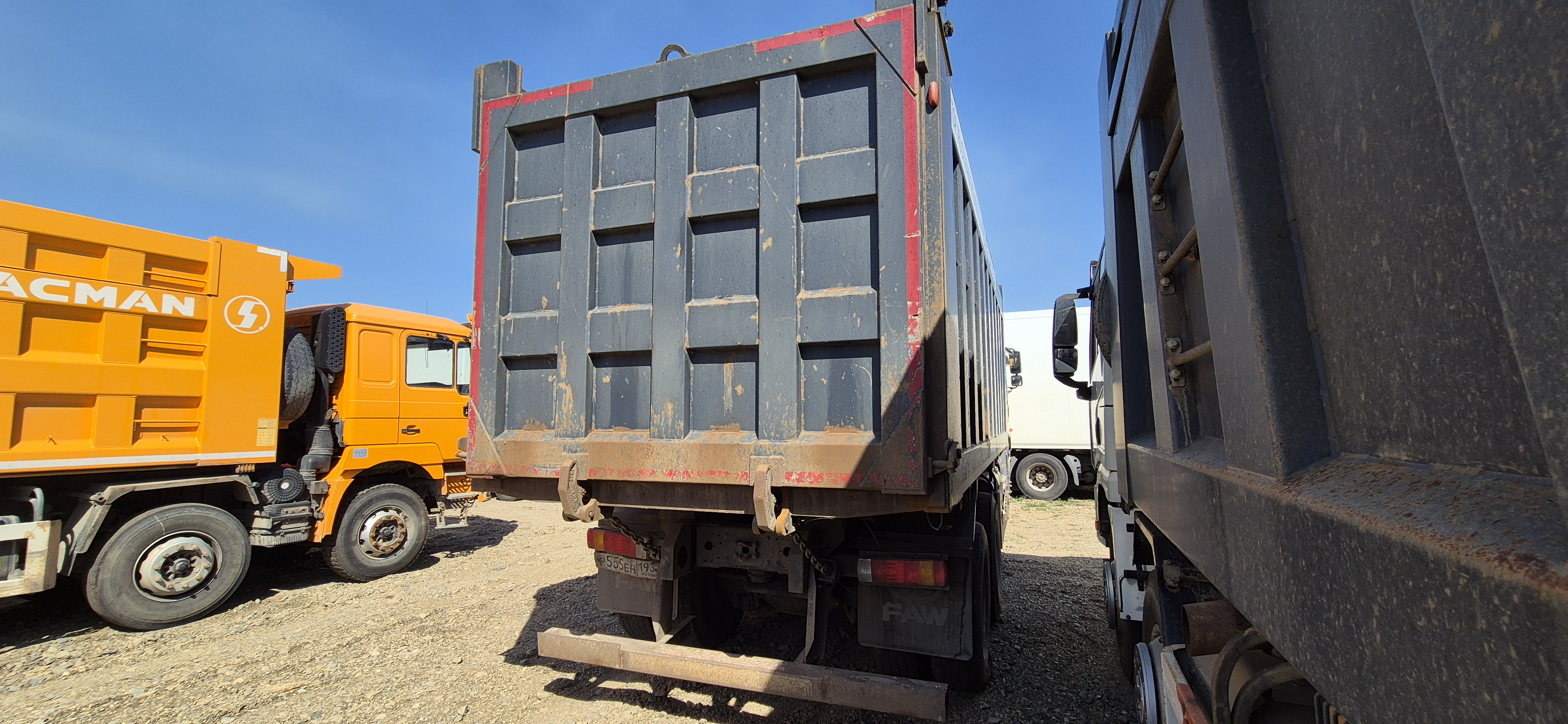 FAW CA 3310 8x4 Самосвал_не актуально 2022 г. - фото 7