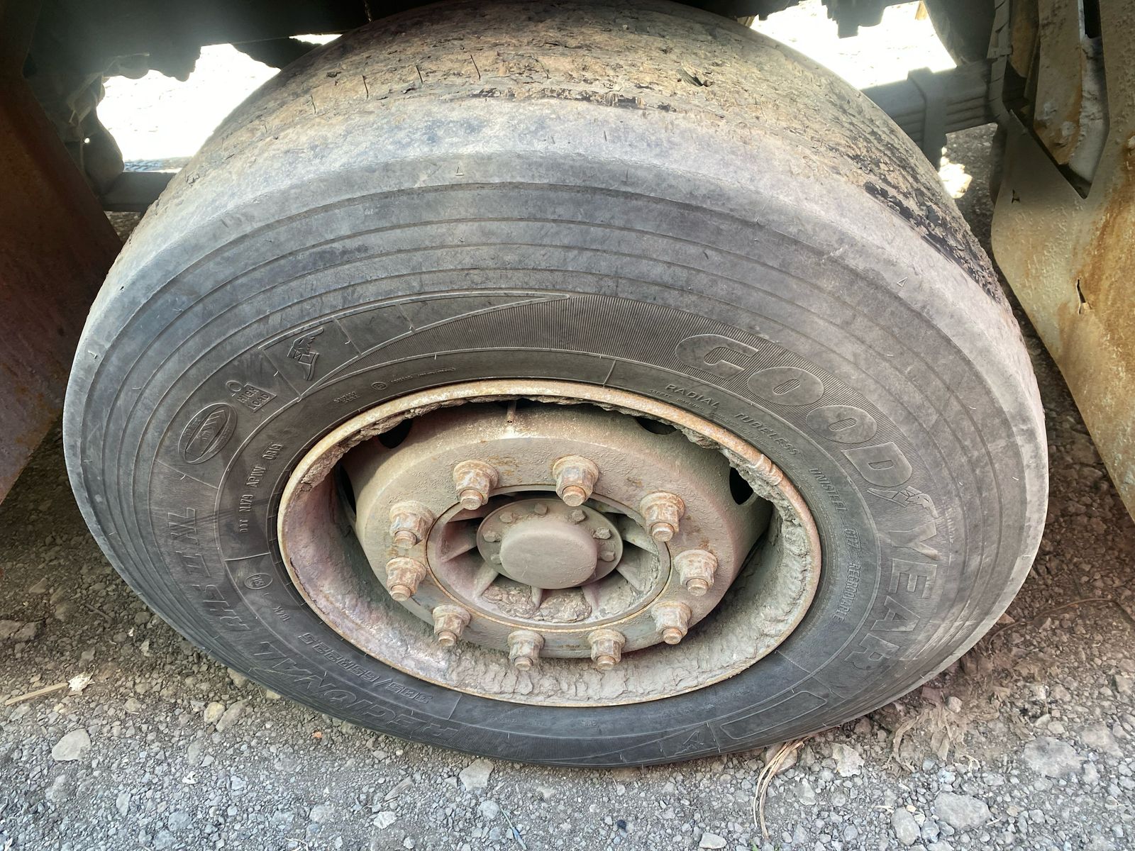 Howo T5G 8x4 Самосвал 2023 г. - фото 18