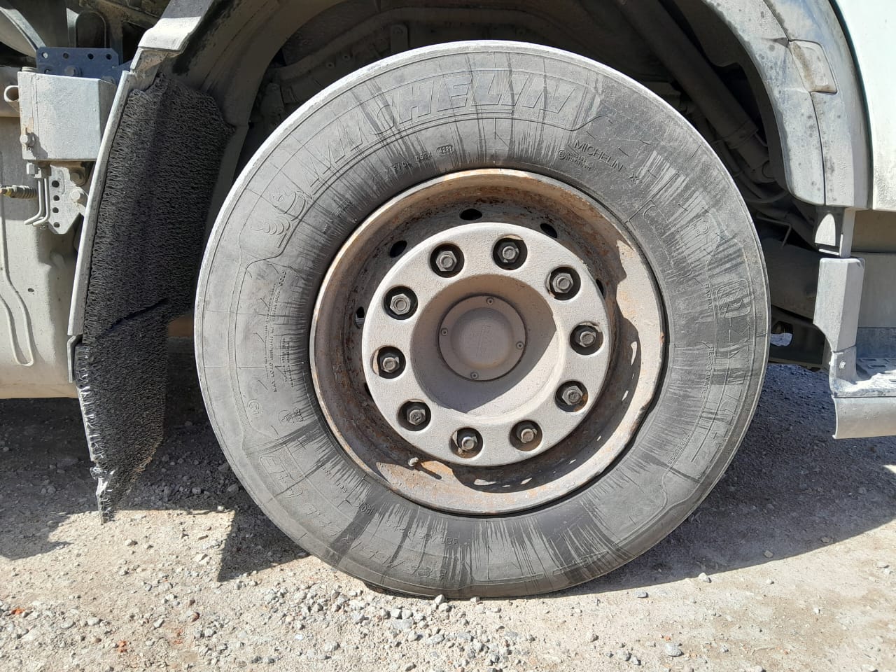 DAF XF 4x2 Седельный тягач 2018 г. - фото 11