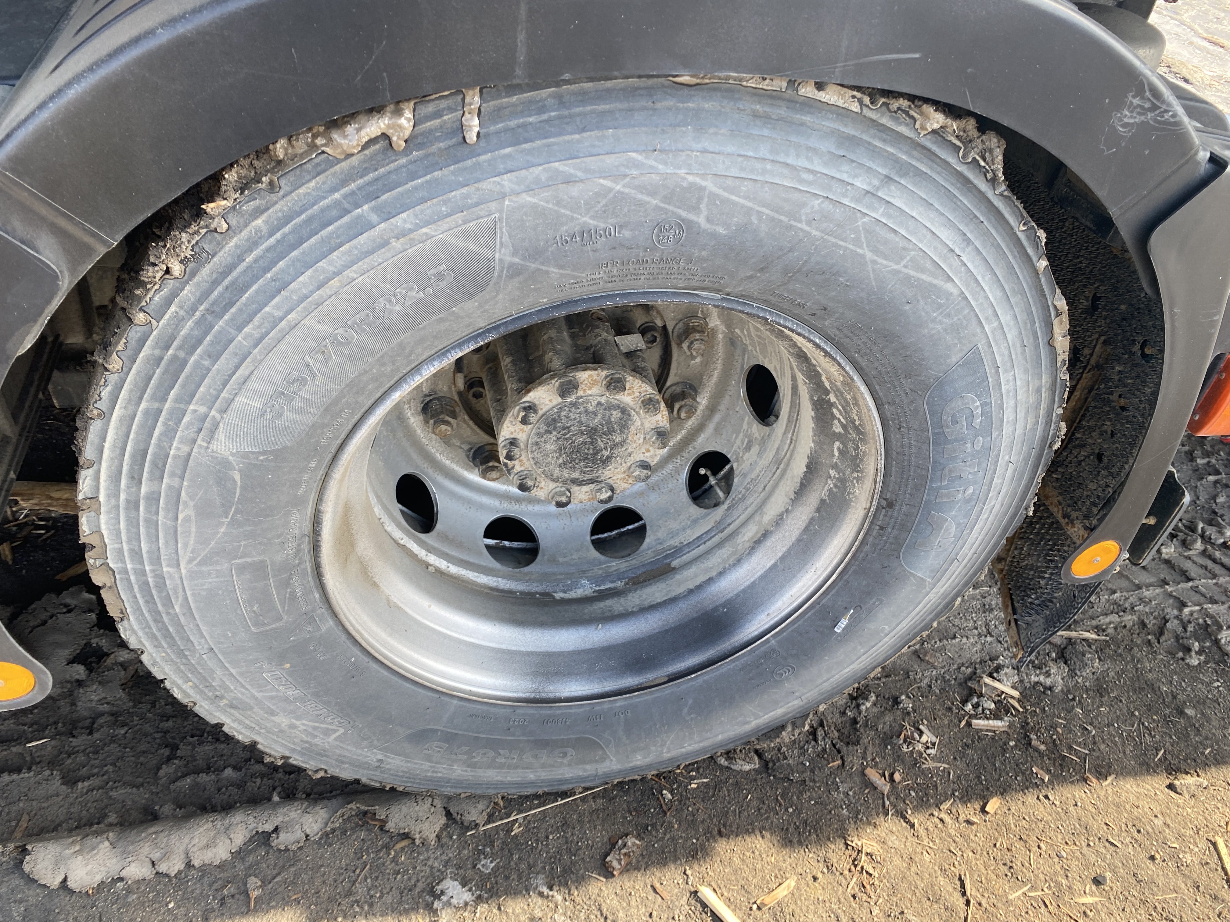 Foton AUMAN 4x2 Седельный тягач 2023 г. - фото 7