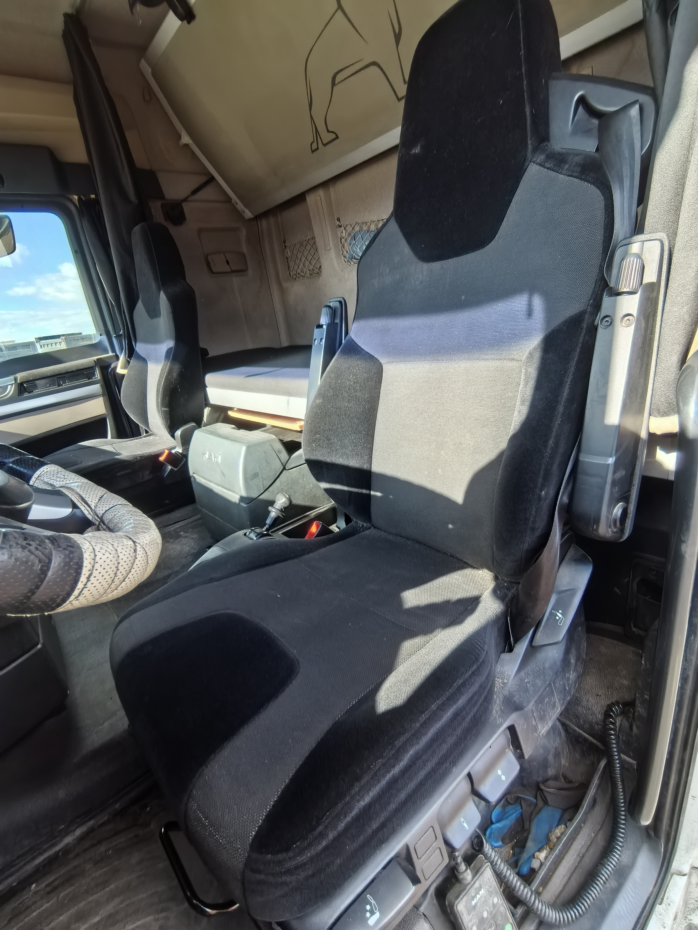 MAN TGX 4X2 Седельный тягач 2017 г. - фото 10