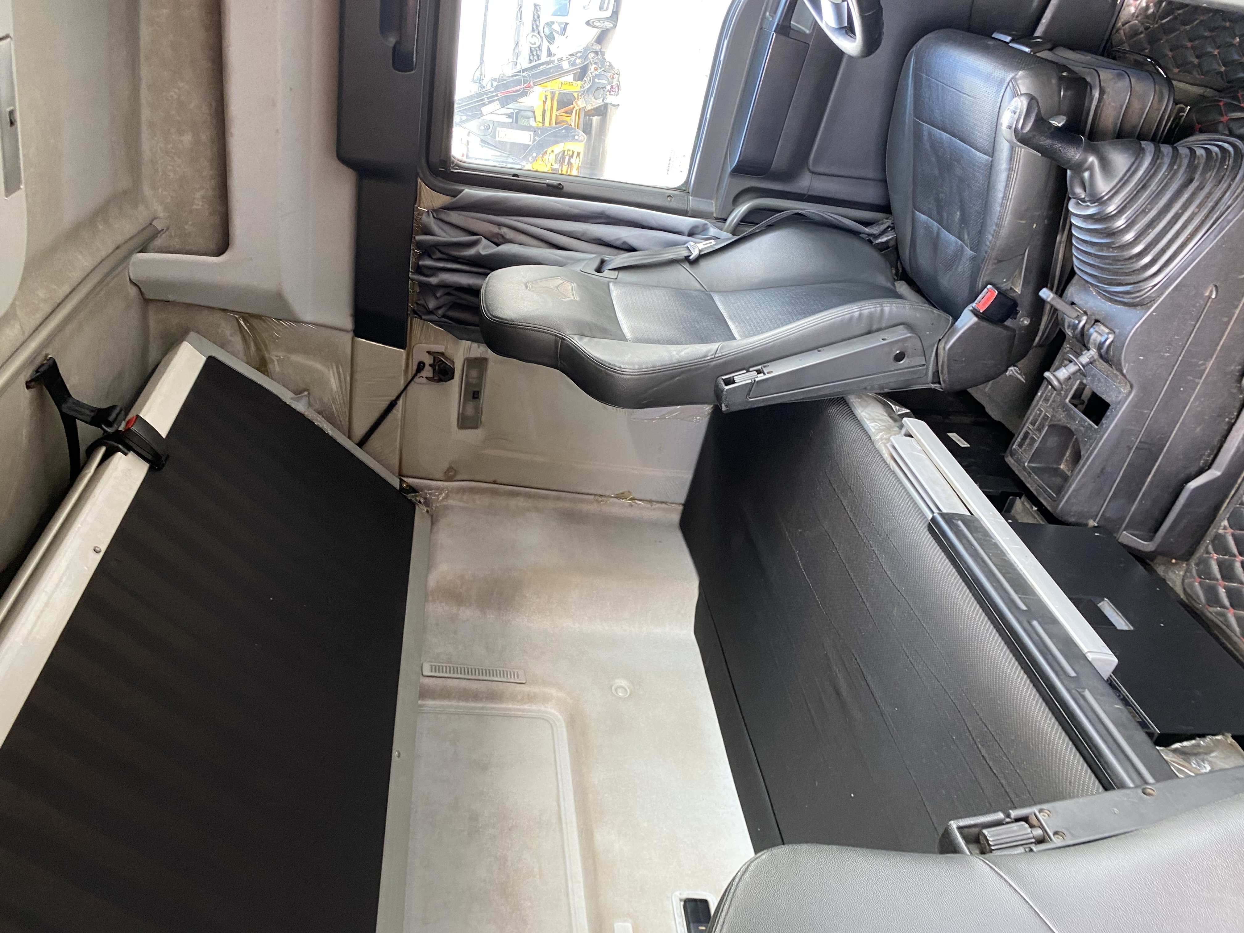 SITRAK C7H 6x4 Седельный тягач 2023 г. - фото 18