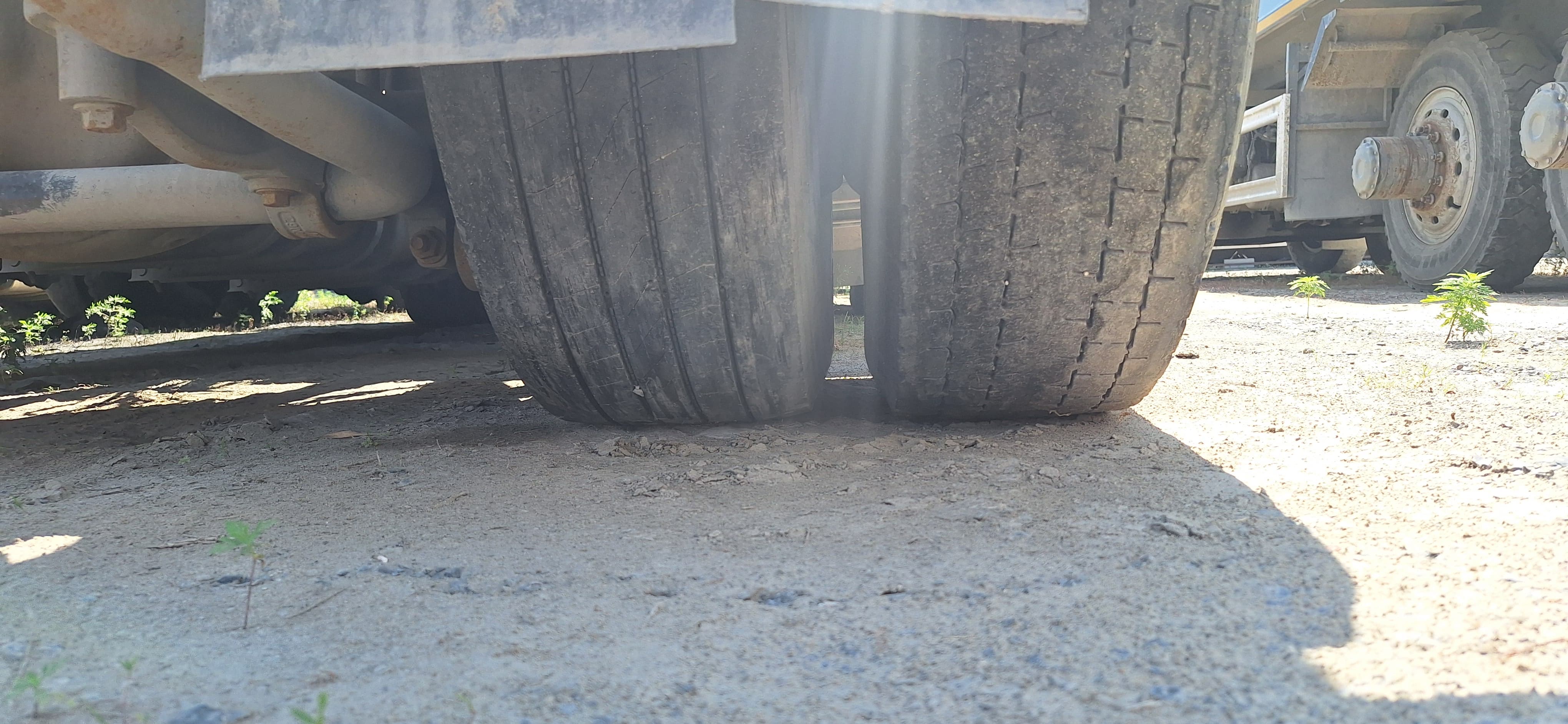 DongFeng DFH 4x2 Седельный тягач 2023 г. - фото 17