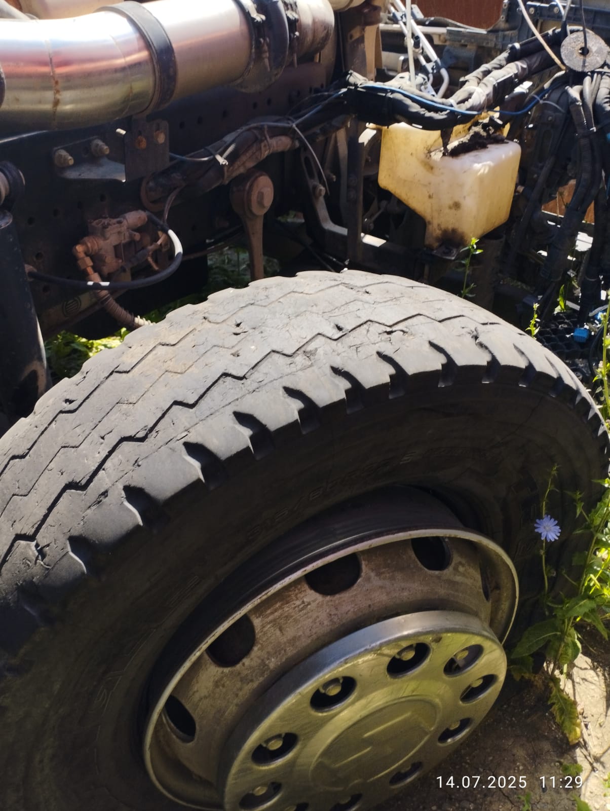 Shacman (Shaanxi) SX* 6x4 Седельный тягач 2023 г. - фото 14