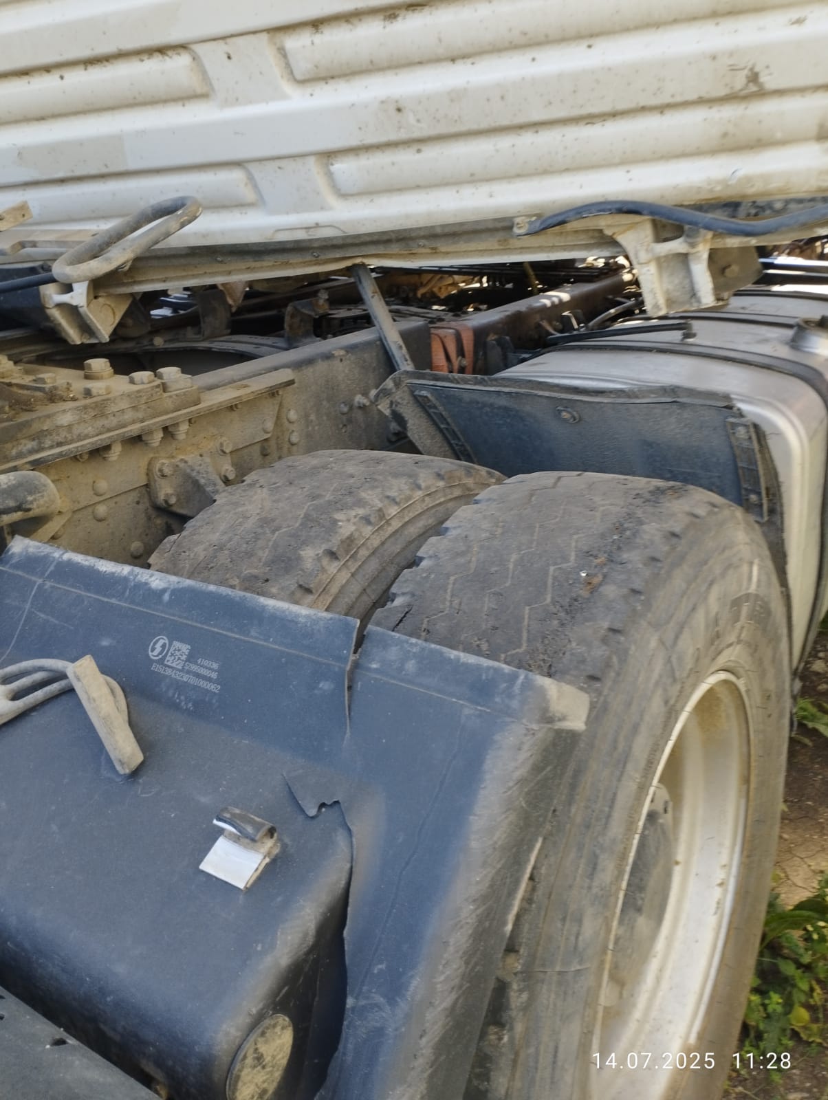 Shacman (Shaanxi) SX* 6x4 Седельный тягач 2023 г. - фото 15