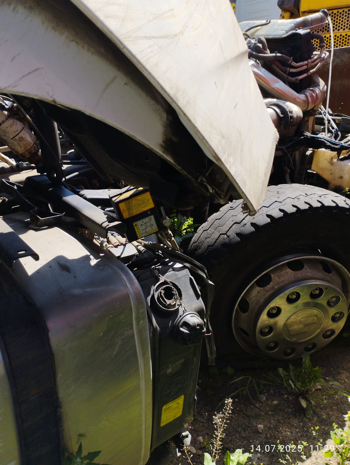 Shacman (Shaanxi) SX* 6x4 Седельный тягач 2023 г. - фото 16