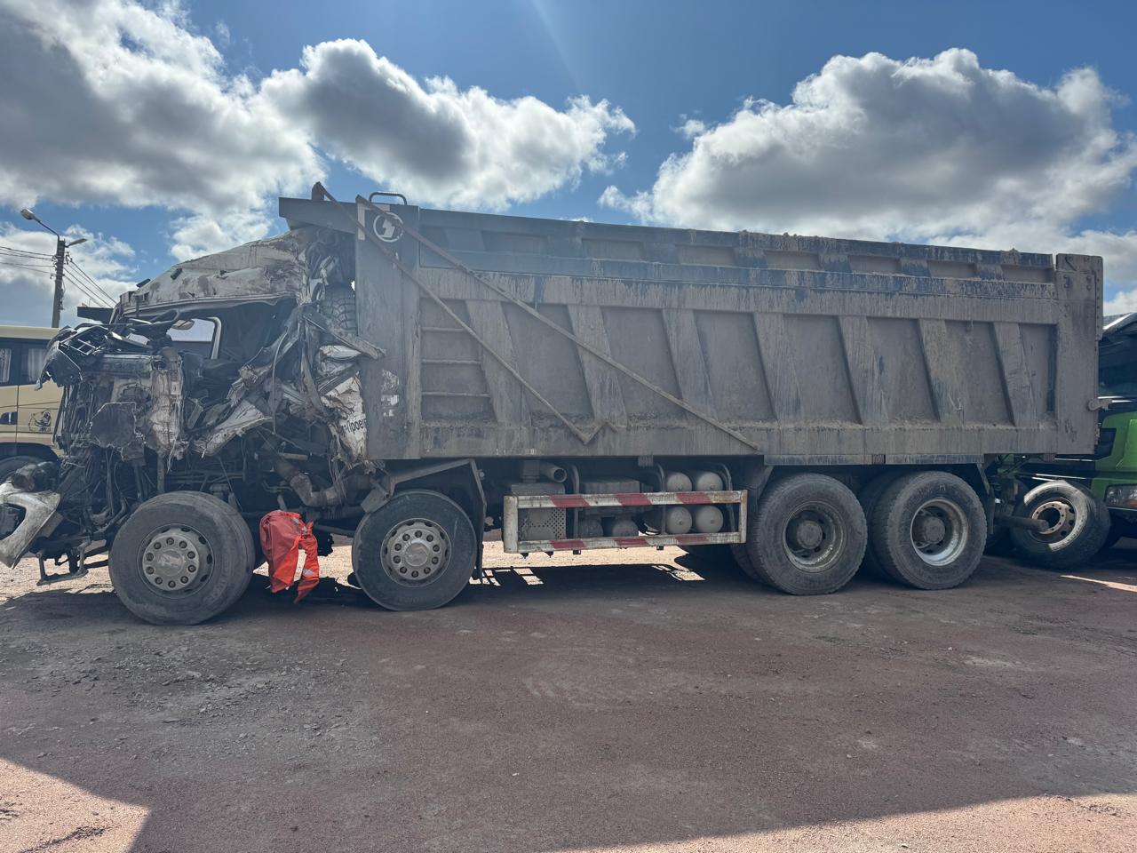 Shacman (Shaanxi) SX* 8x4 Самосвал 2024 г. - фото 4