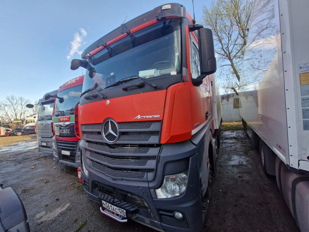 Mercedes-Benz Actros 6x2 Седельный тягач 2016 г. - фото 3