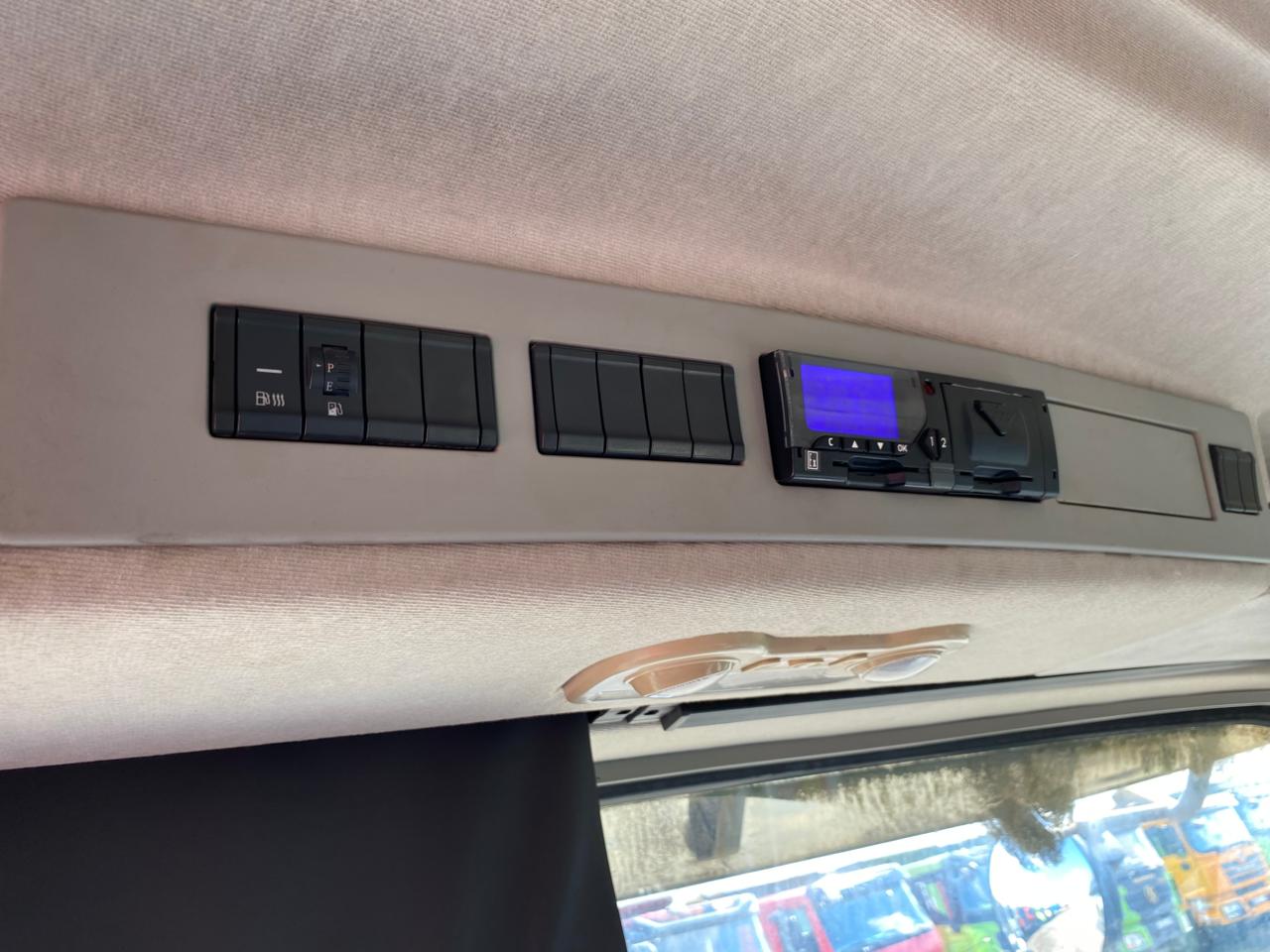 Shacman (Shaanxi) SX* 8x4 Самосвал 2023 г. - фото 9