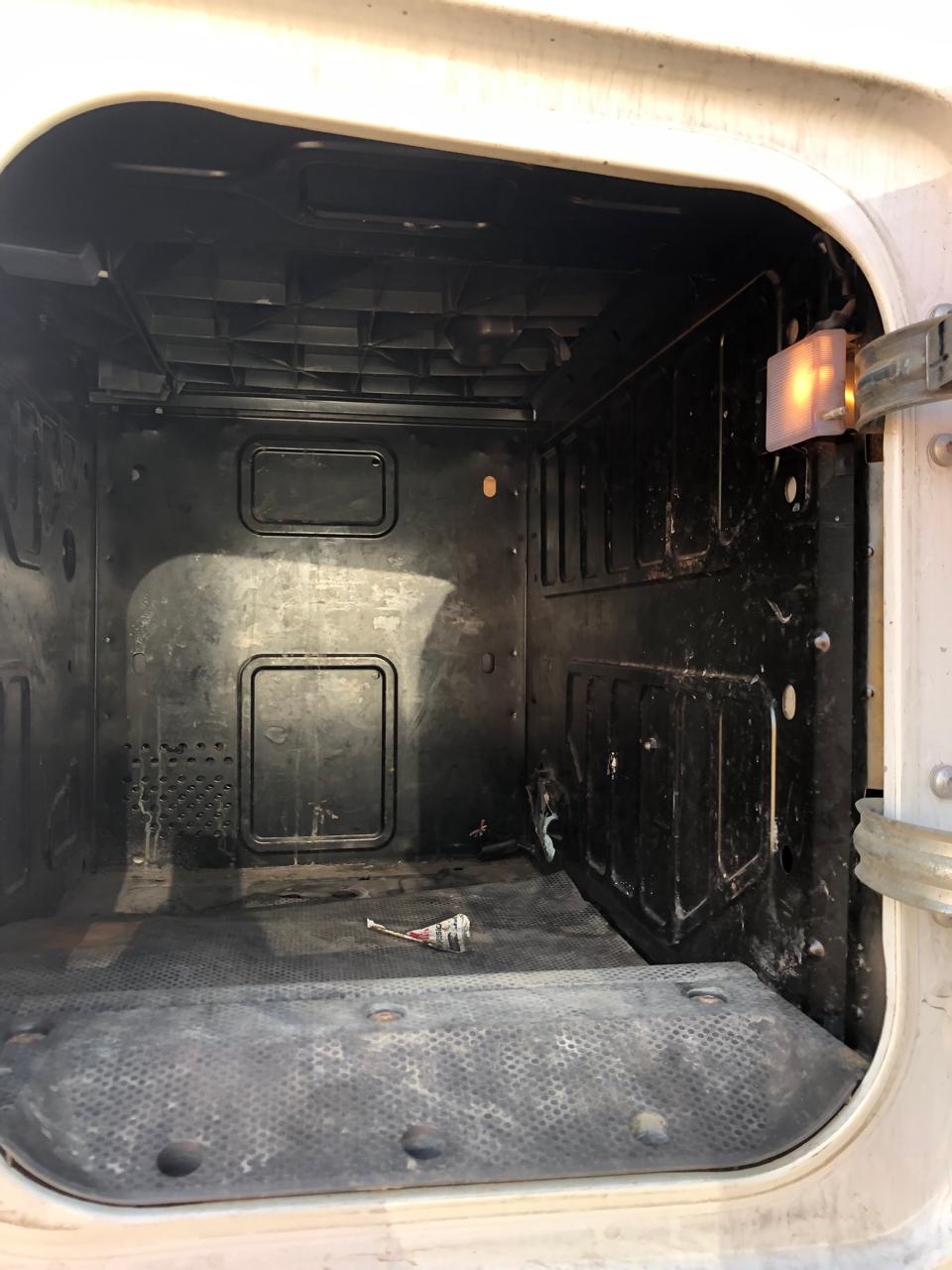 Mercedes-Benz ACTROS 4x2 Седельный тягач 2018 г. - фото 16