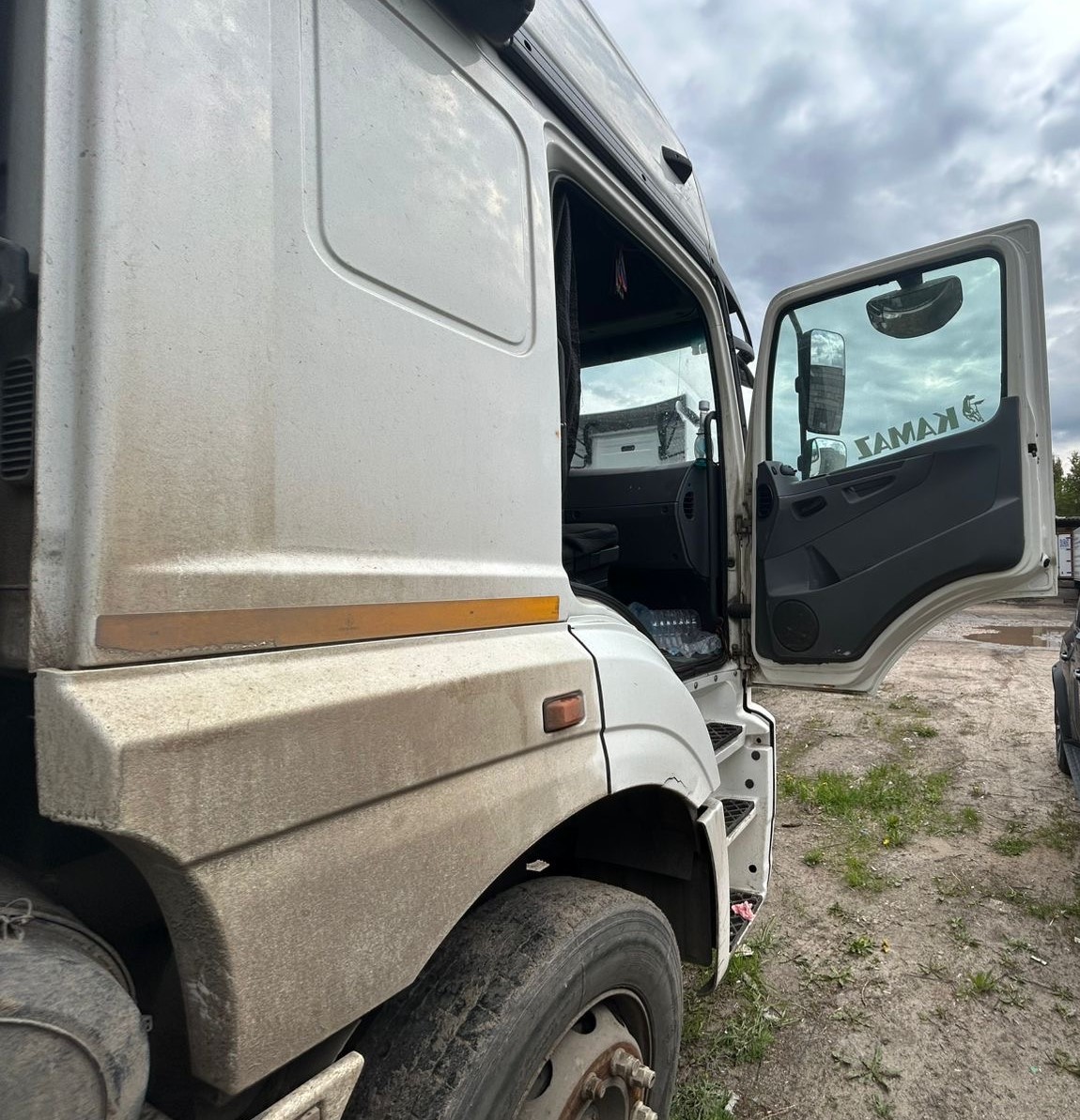 КамАЗ 5490 4x2 Седельный тягач 2018 г. - фото 9