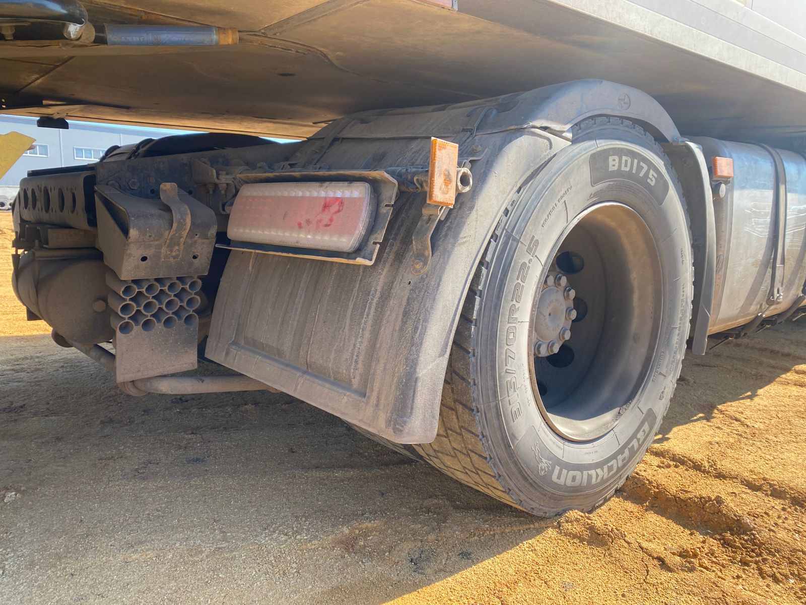 КамАЗ 5490 4x2 Седельный тягач 2020 г. - фото 17