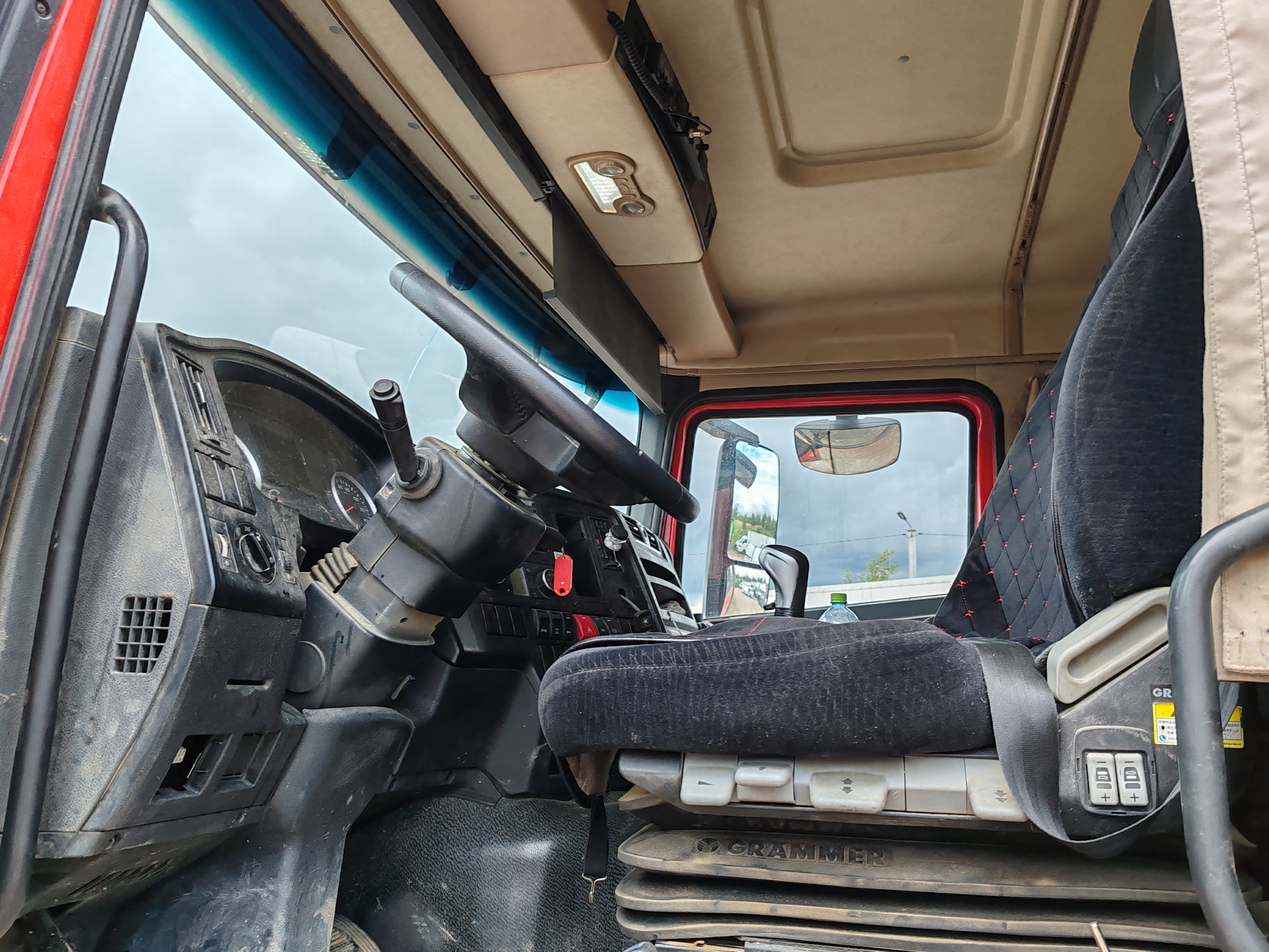 Shacman (Shaanxi) SX* 8x4 Самосвал 2022 г. - фото 11