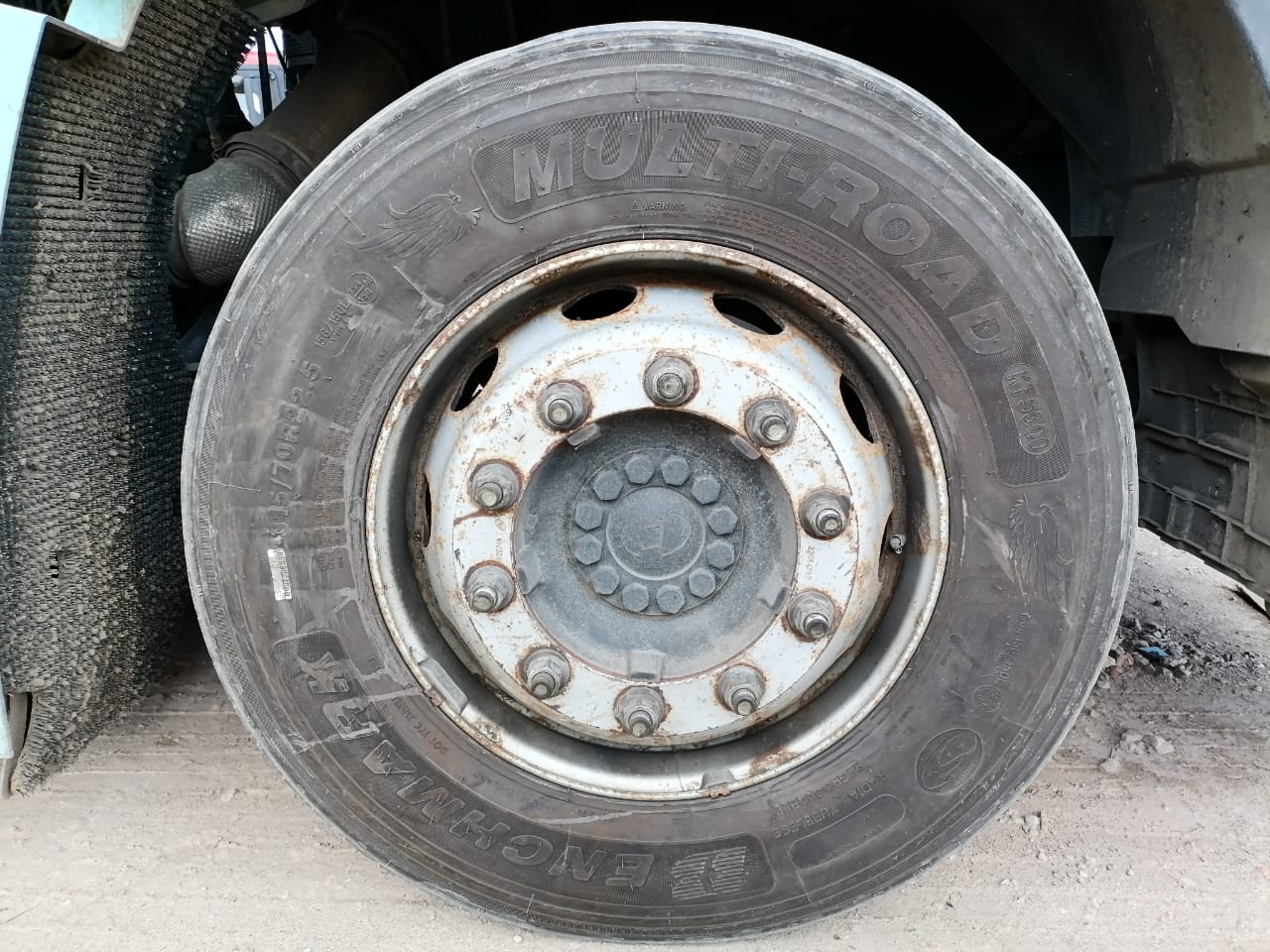 Shacman (Shaanxi) SX* 4x2 Седельный тягач 2023 г. - фото 11