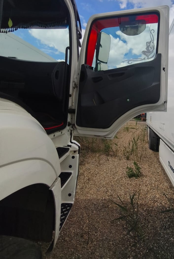 КамАЗ 5490 4x2 Седельный тягач 2019 г. - фото 8