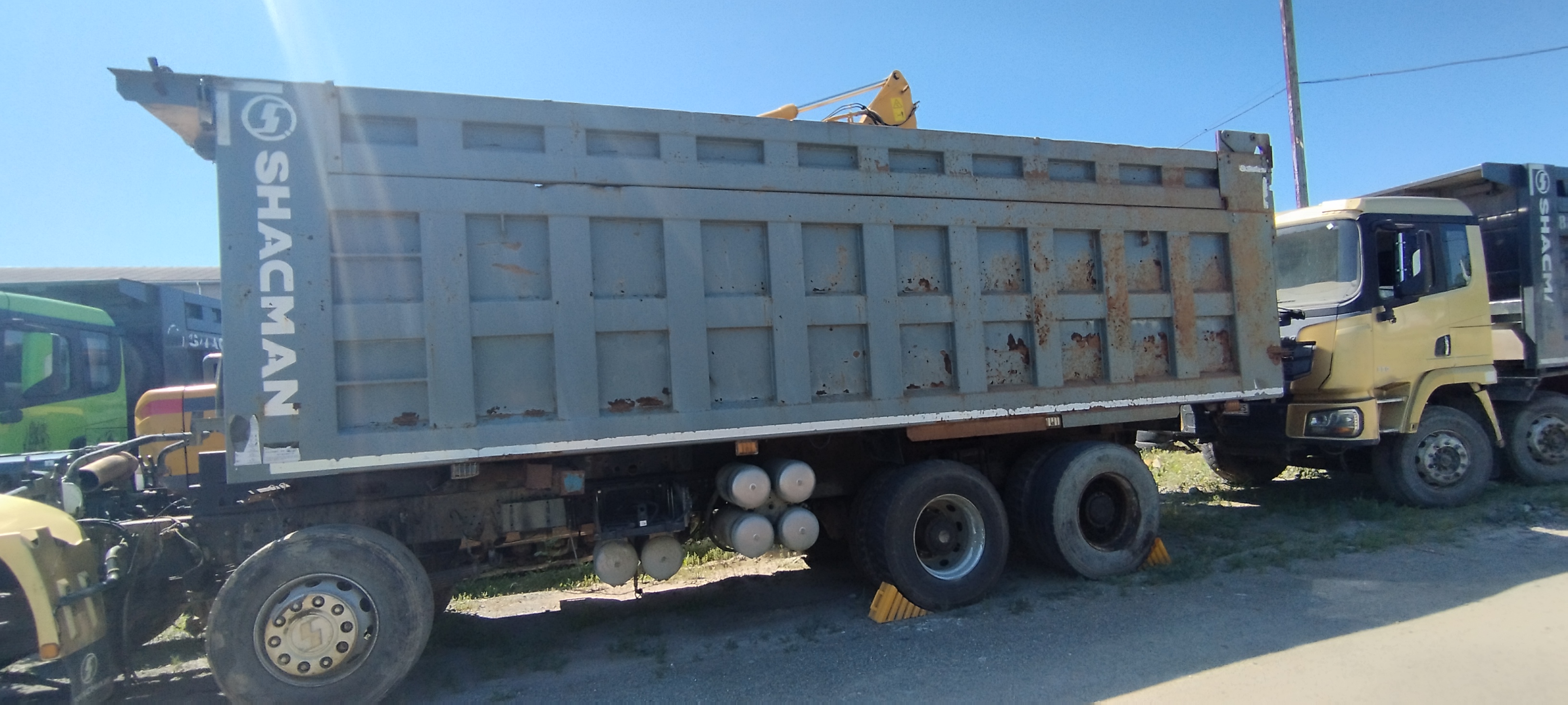 Shacman (Shaanxi) SX* 8x4 Самосвал 2024 г. - фото 2