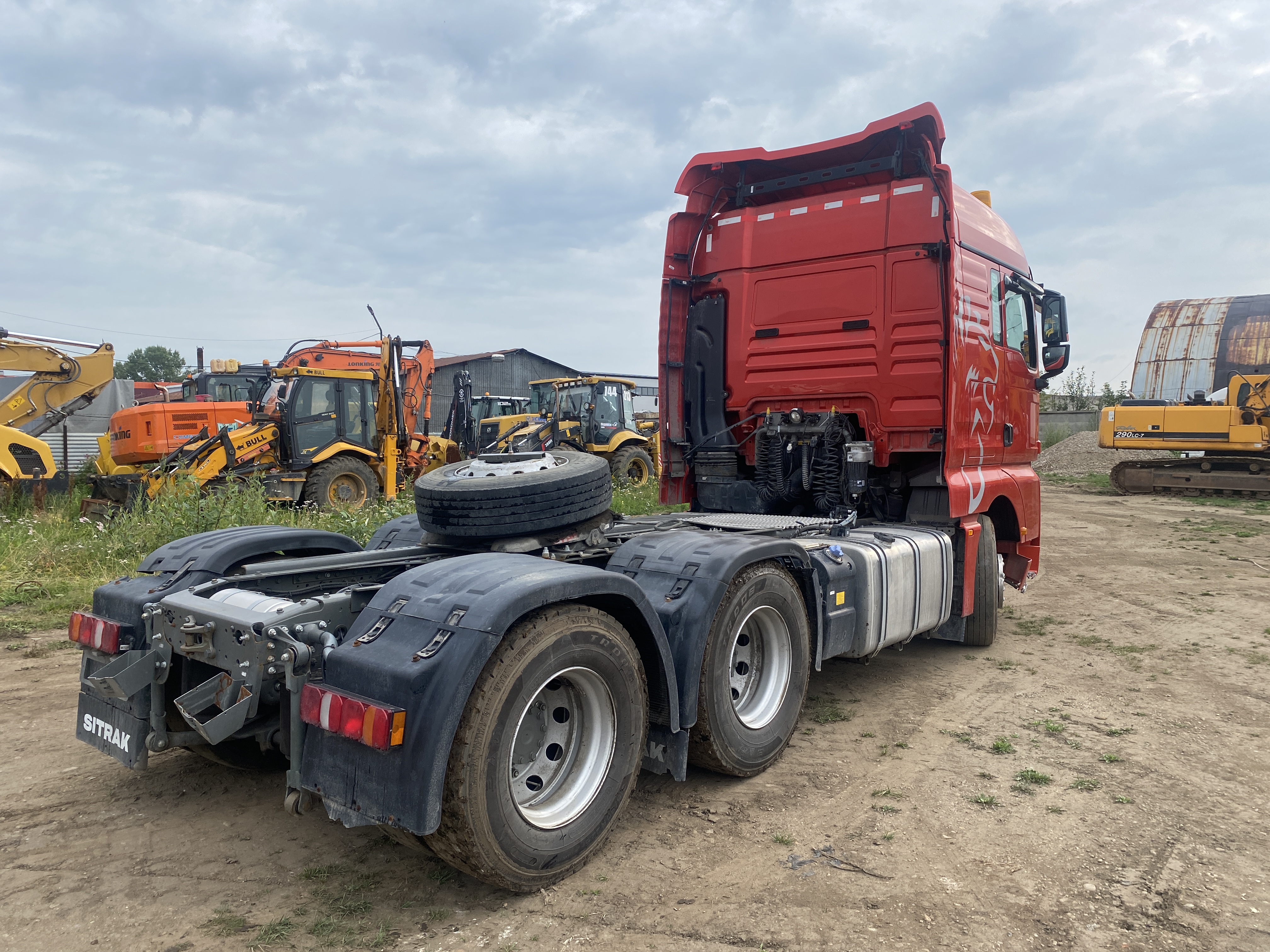 SITRAK C7H 6x4 Седельный тягач 2023 г. - фото 6