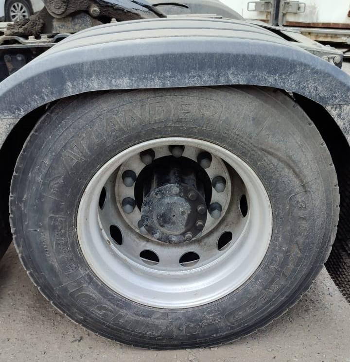 FAW JH6 4x2 Седельный тягач 2023 г. - фото 14