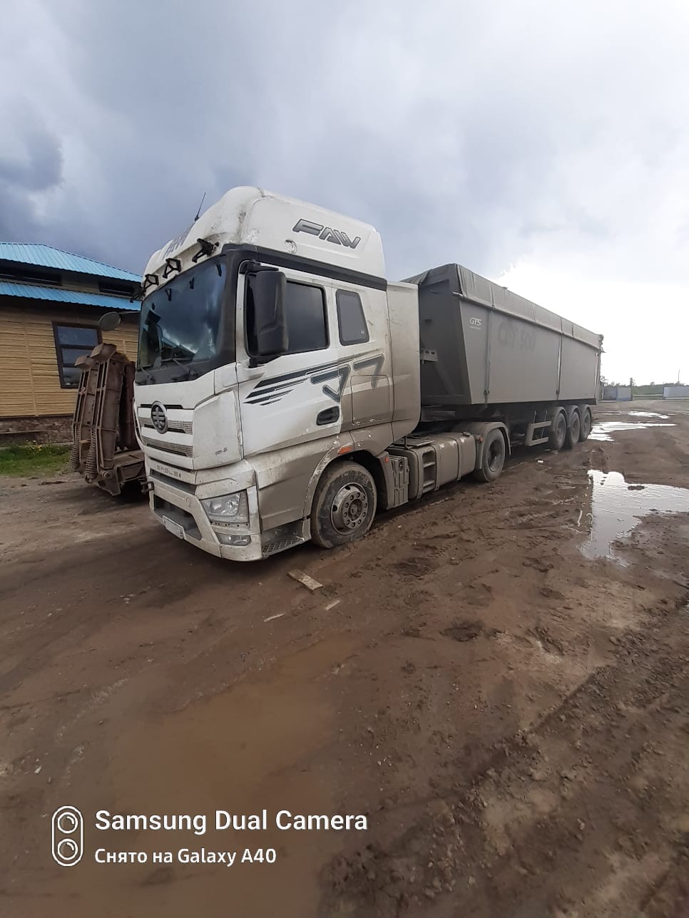 FAW J7 4x2 Седельный тягач 2023 г. - фото 5