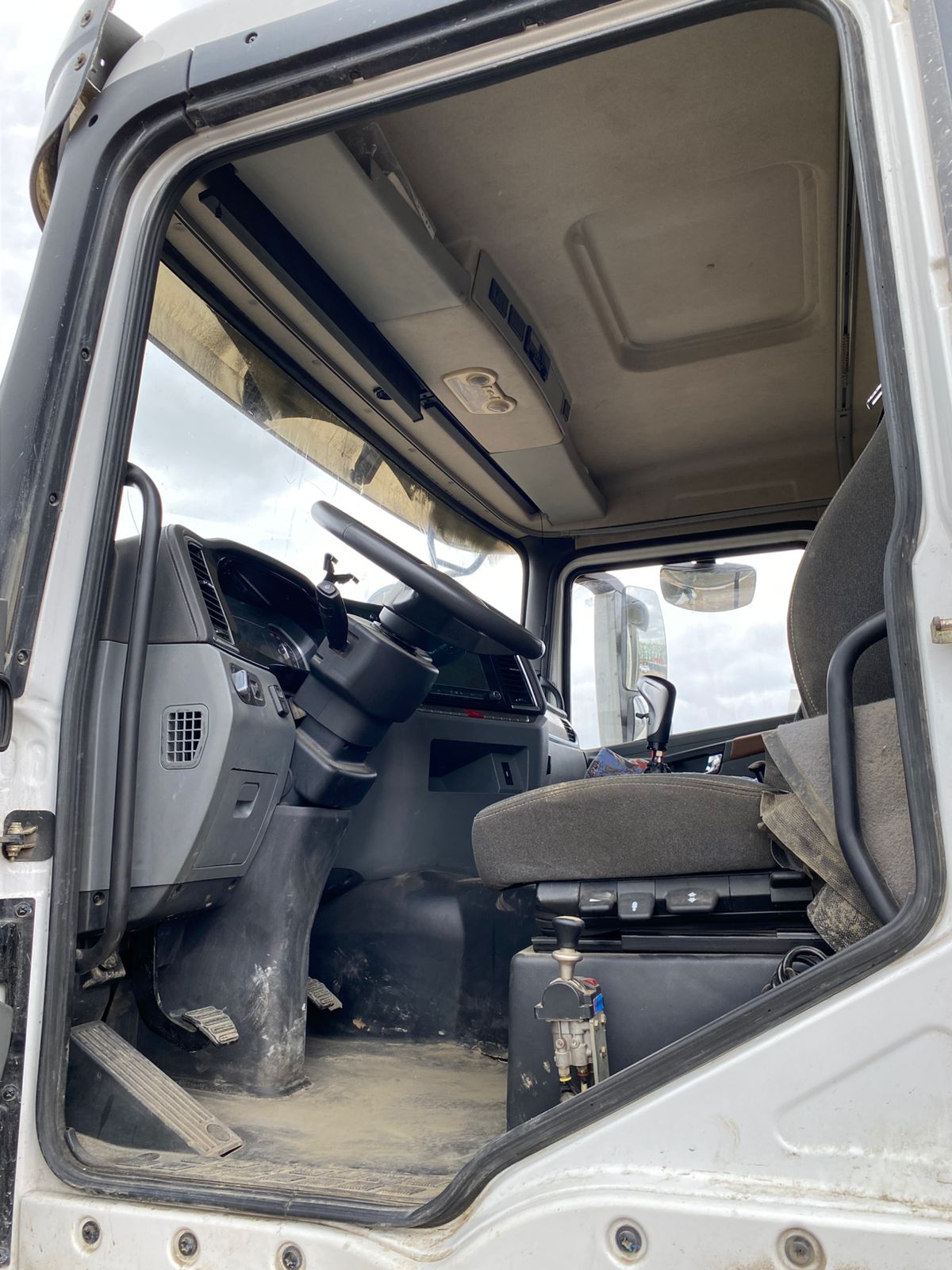 Shacman (Shaanxi) SX* 8x4 Самосвал 2023 г. - фото 11