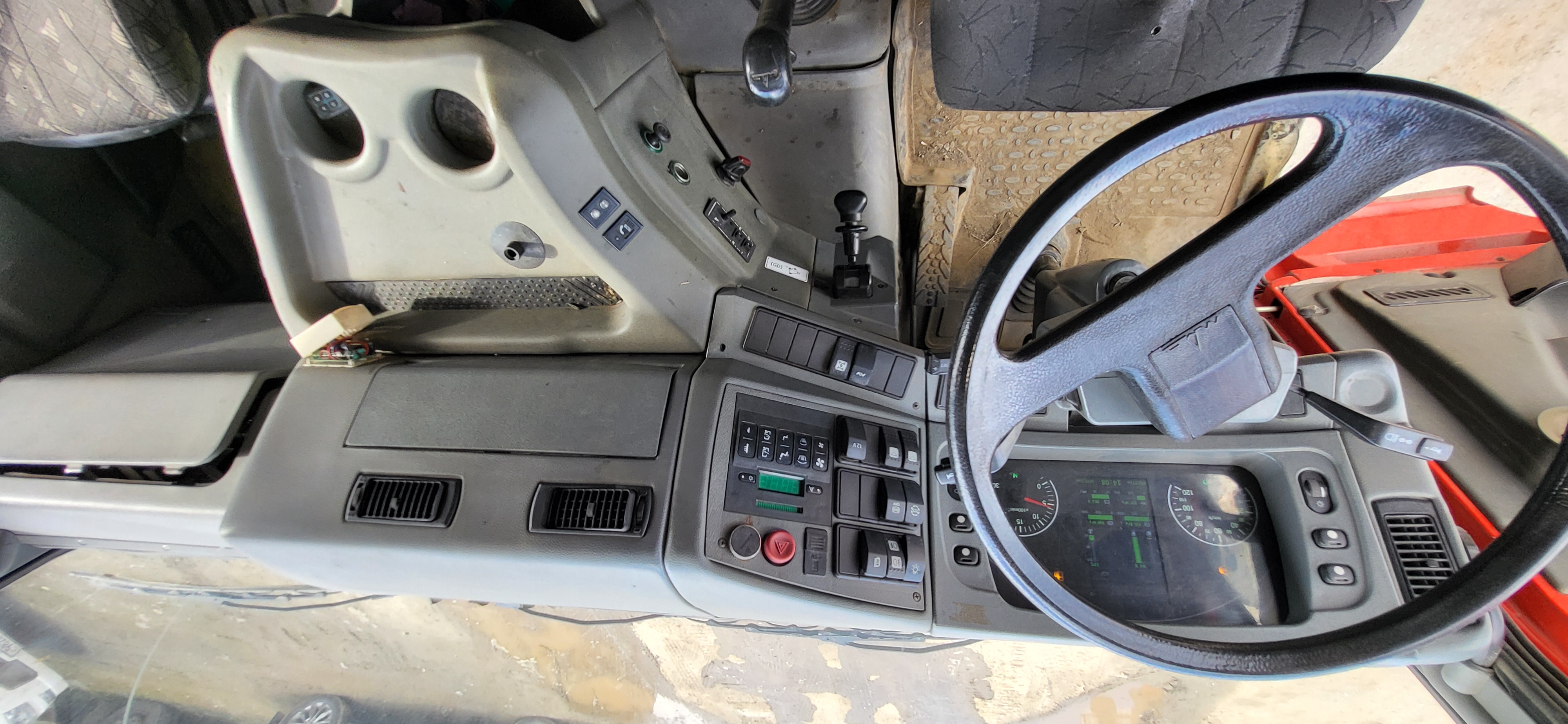 МАЗ 6501* 6x4 Самосвал 2022 г. - фото 10