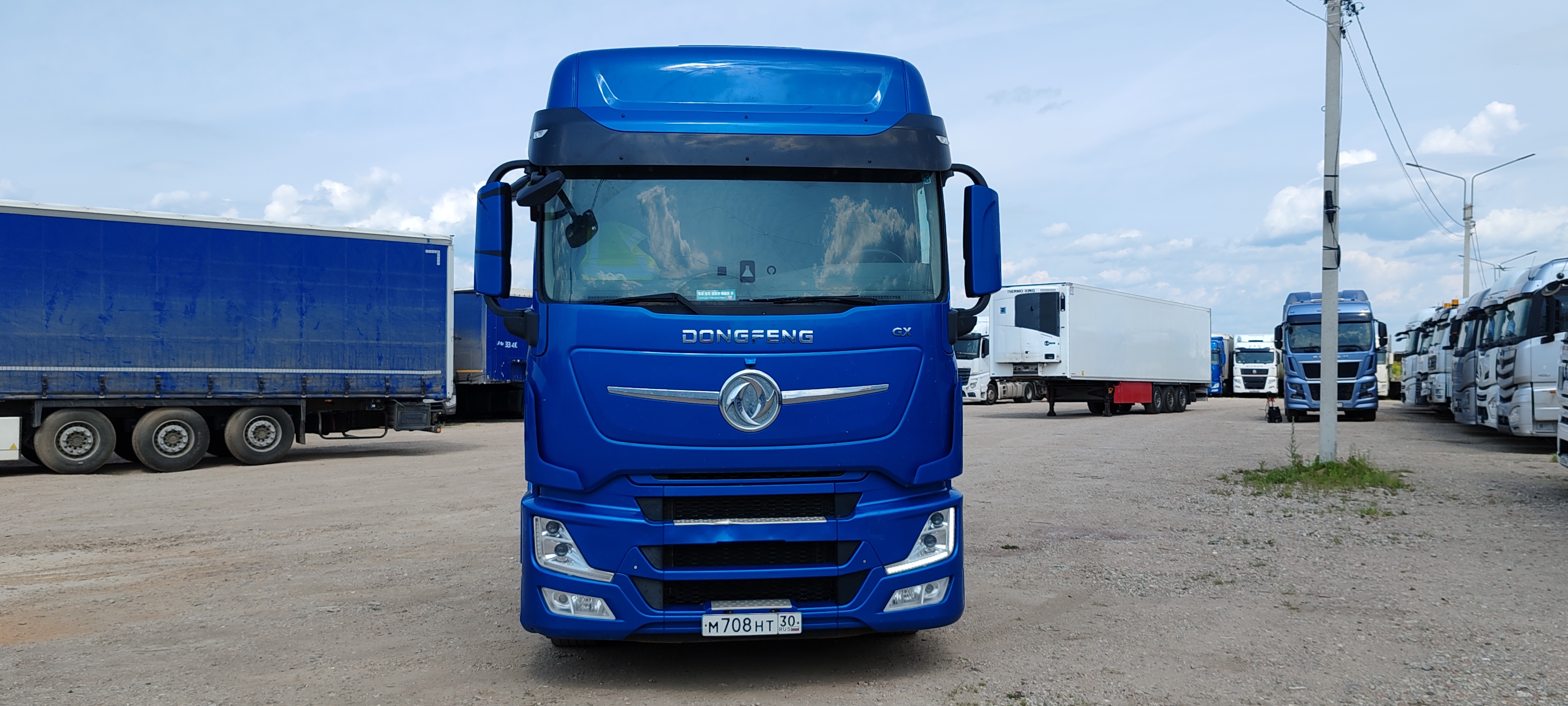 DongFeng DFH 4x2 Седельный тягач 2023 г.
