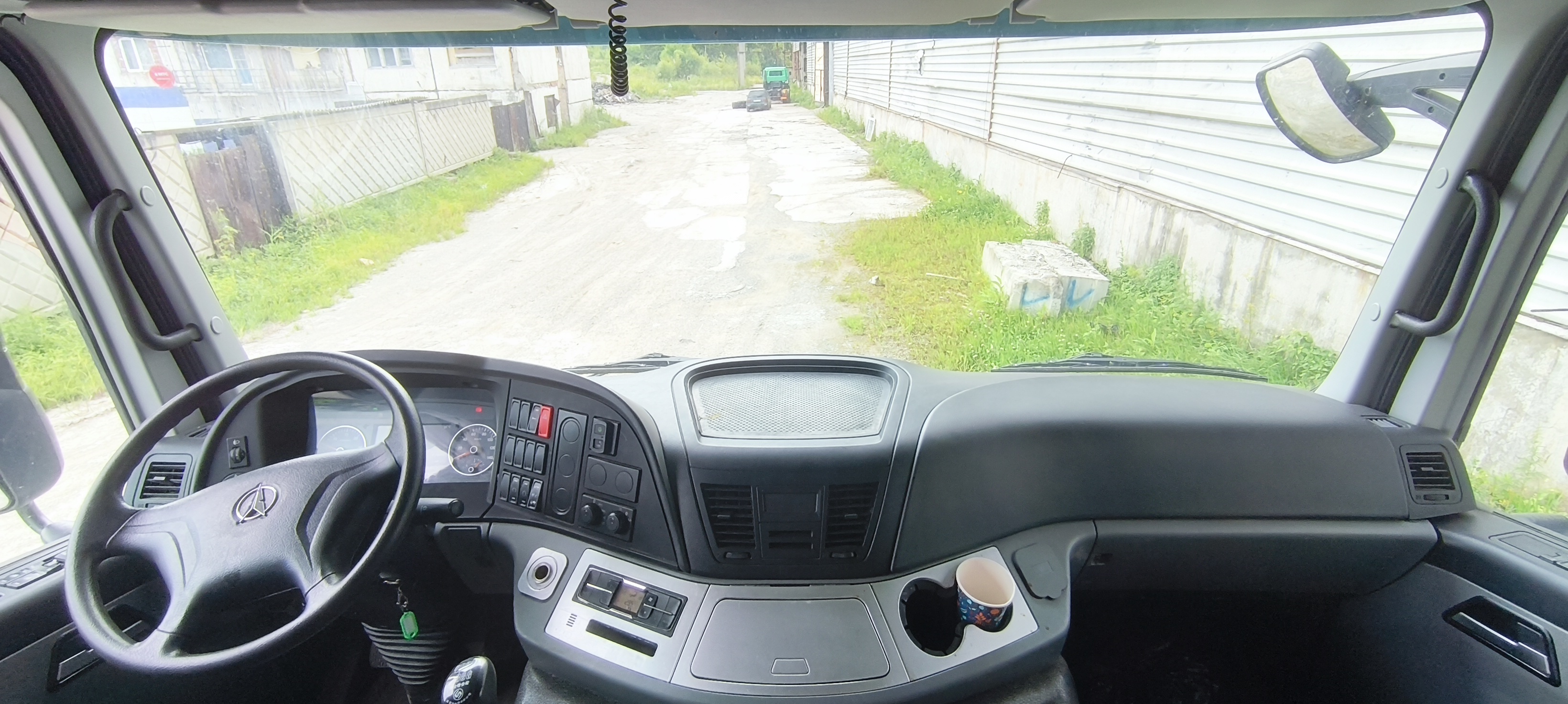 BEIBEN BBTR* 6x6 Седельный тягач 2023 г. - фото 2