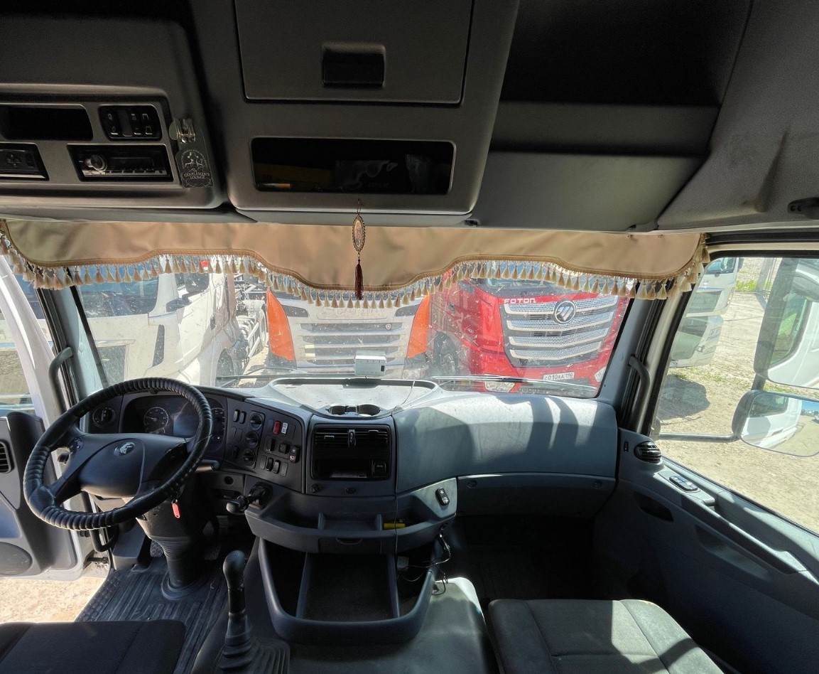 КамАЗ 5490 4x2 Седельный тягач 2017 г. - фото 6