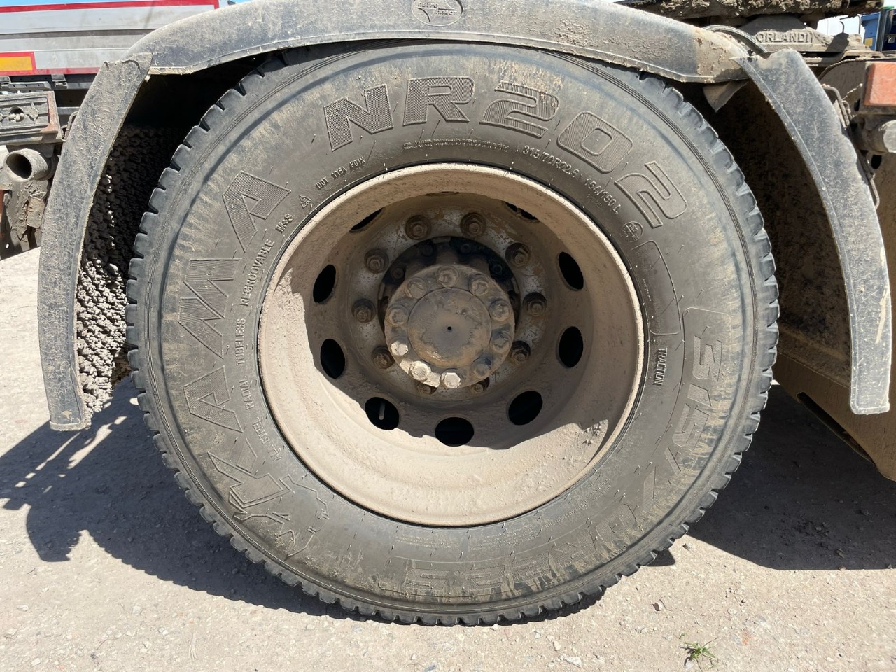 КамАЗ 5490 4x2 Седельный тягач 2017 г. - фото 8