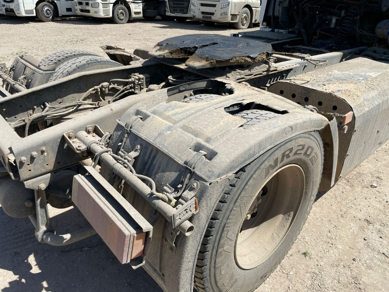 КамАЗ 5490 4x2 Седельный тягач 2017 г. - фото 17