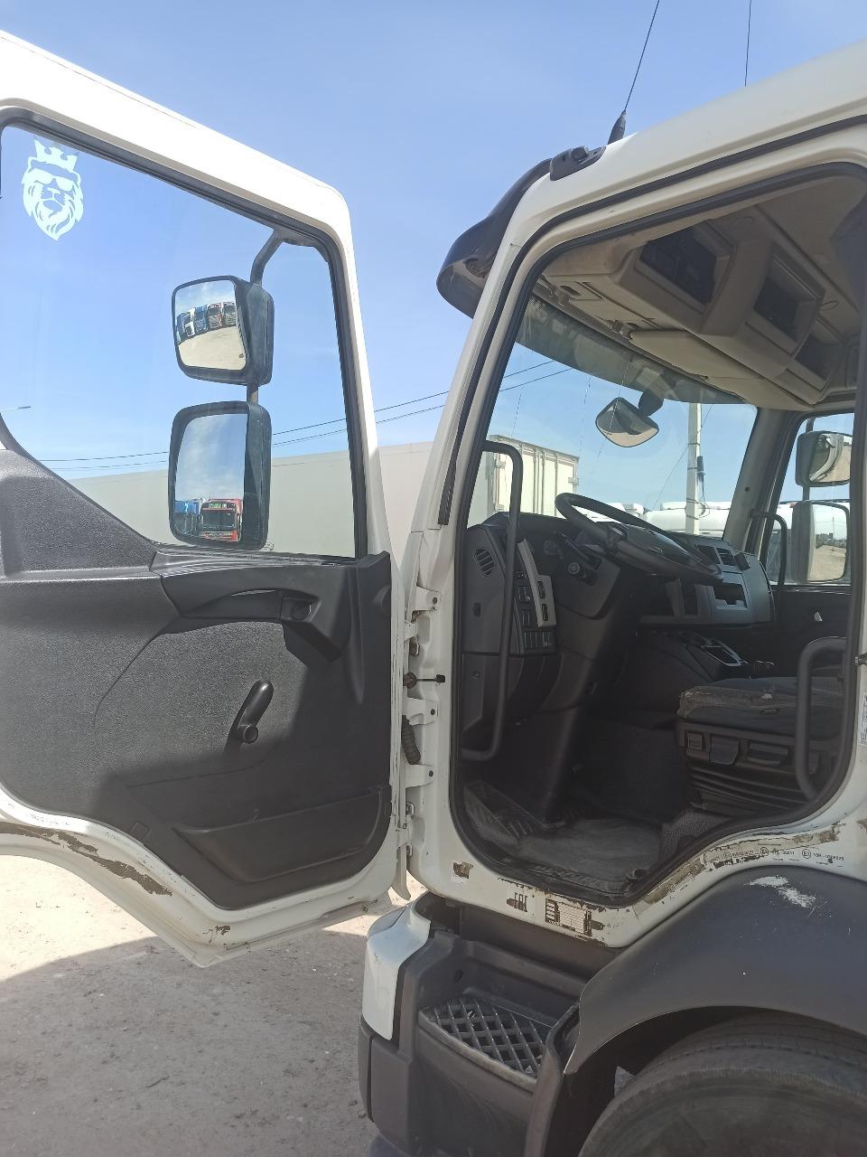 ТТМ-Центр АСК-4S56* на шасси Volvo FL 4x2 Изотермический/рефрижератор с гидробортом 2018 г. - фото 7