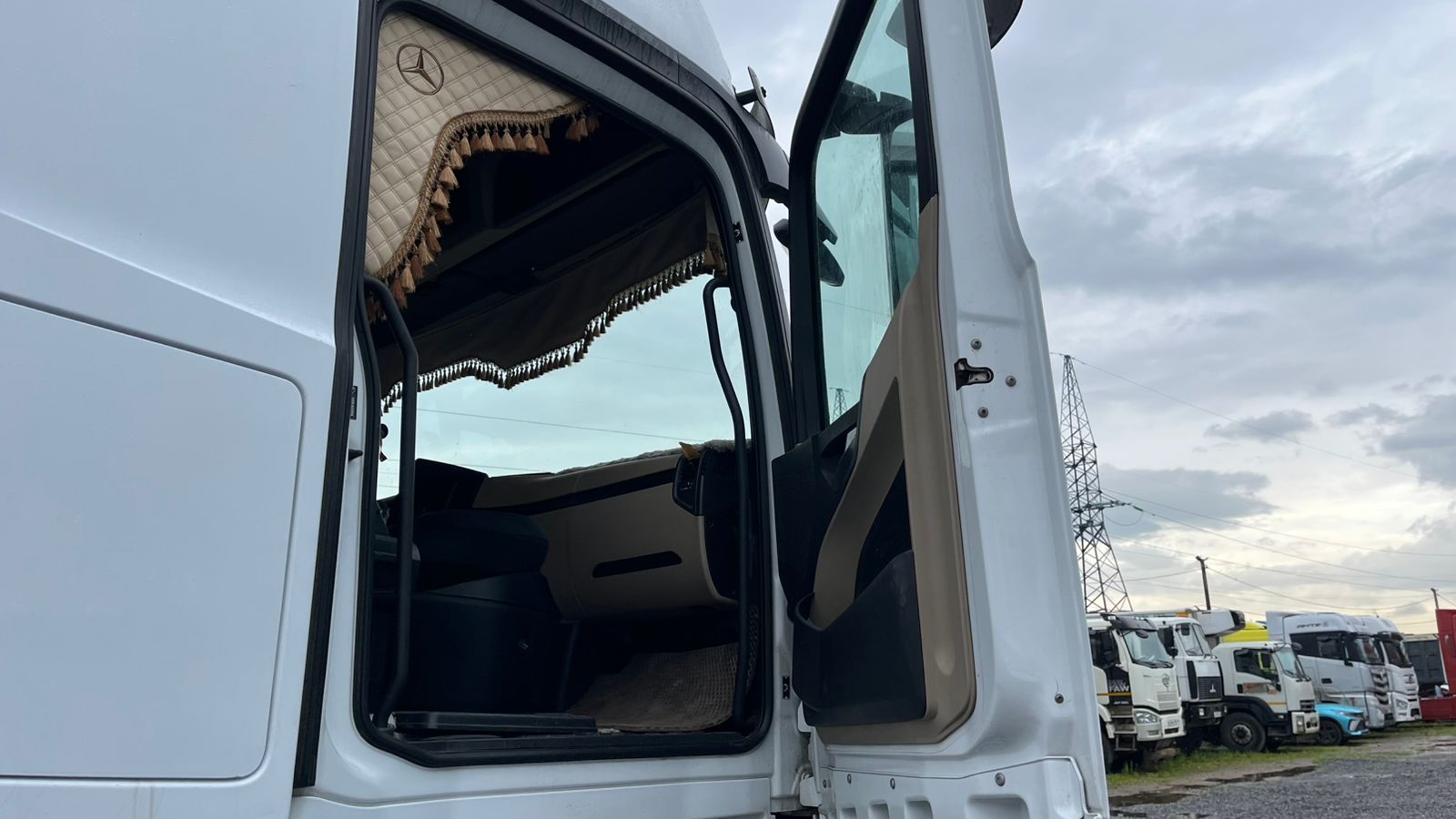 Mercedes-Benz ACTROS 4x2 Седельный тягач 2020 г. - фото 8