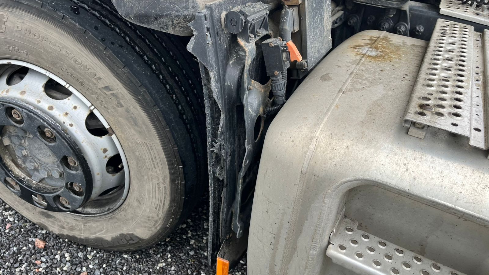 Mercedes-Benz ACTROS 4x2 Седельный тягач 2020 г. - фото 13