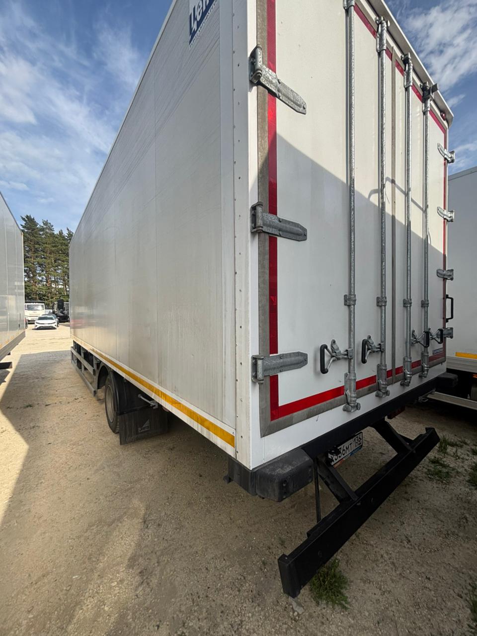 Foton AUMARK 4x2 Изотермический/рефрижератор (кат. С) 2024 г. - фото 4