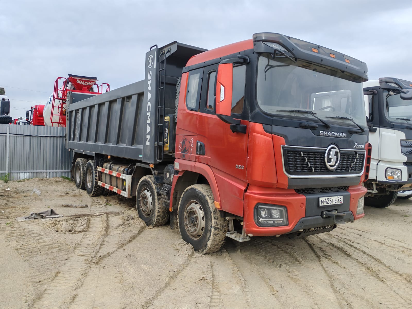 Shacman (Shaanxi) SX* 8x4 Самосвал 2024 г. - фото 2