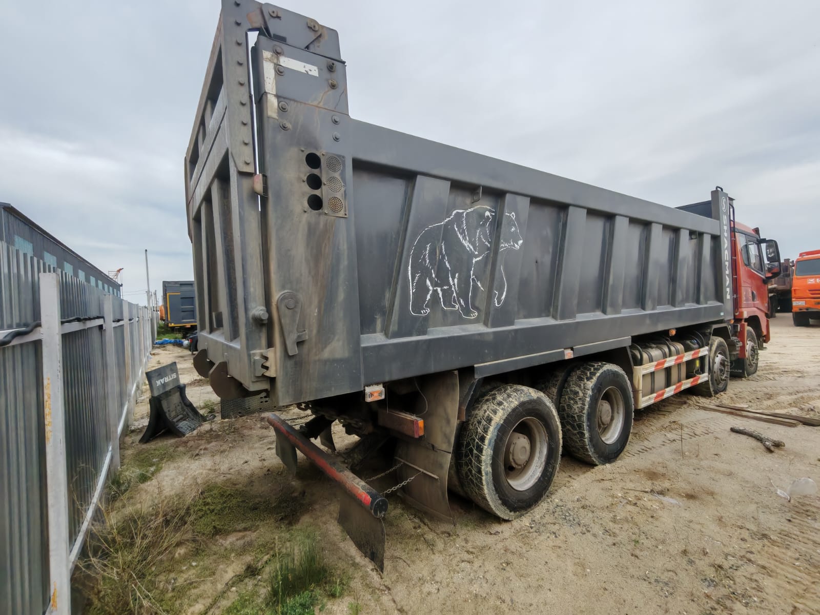 Shacman (Shaanxi) SX* 8x4 Самосвал 2024 г. - фото 7