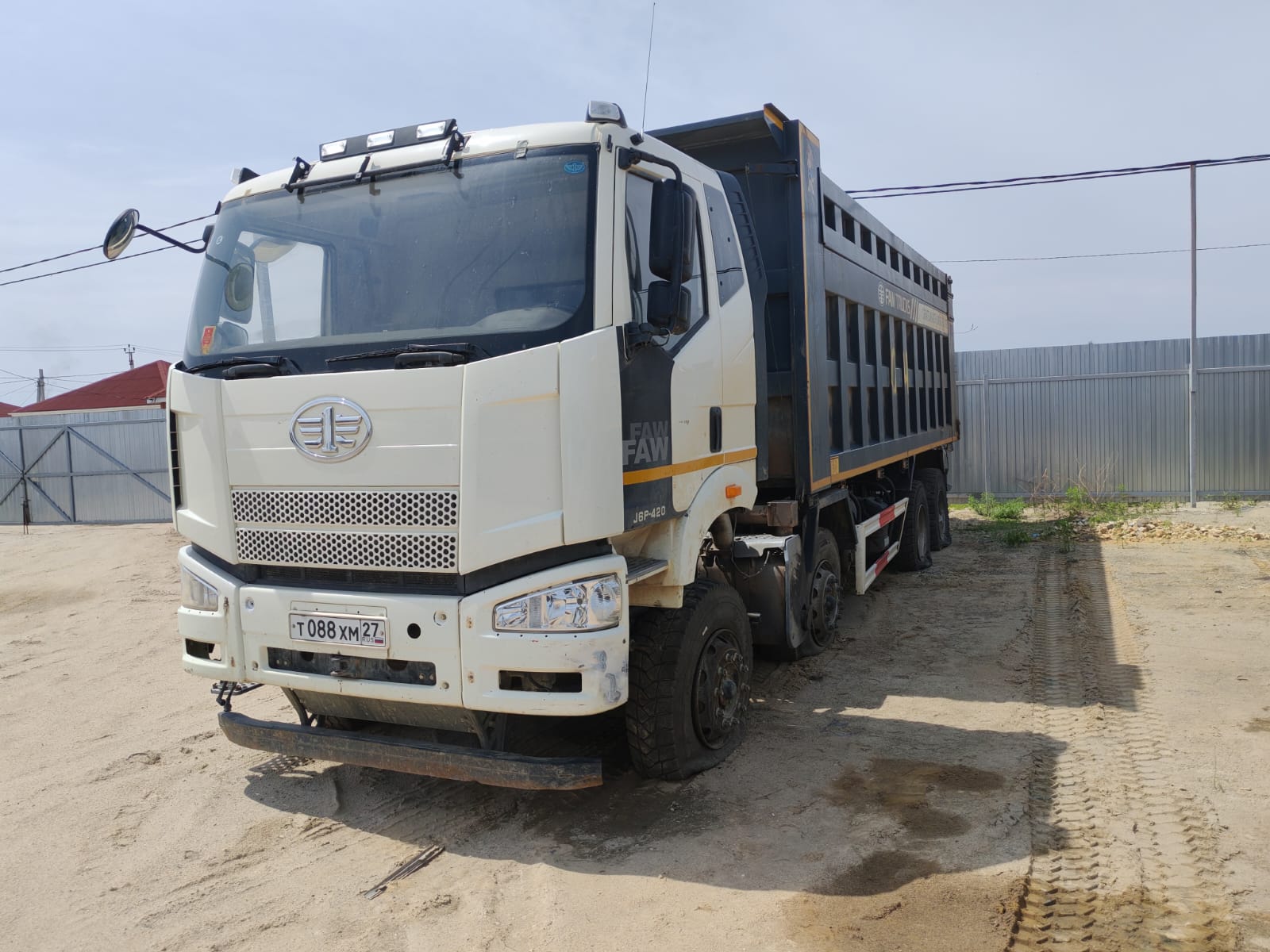 FAW CA 3310 8x4 Самосвал_не актуально 2023 г. - фото 2