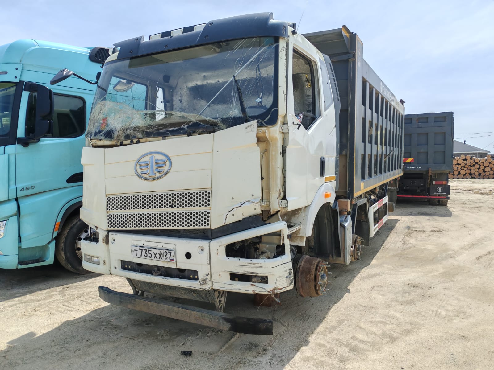 FAW CA 3310 8x4 Самосвал_не актуально 2023 г. - фото 3