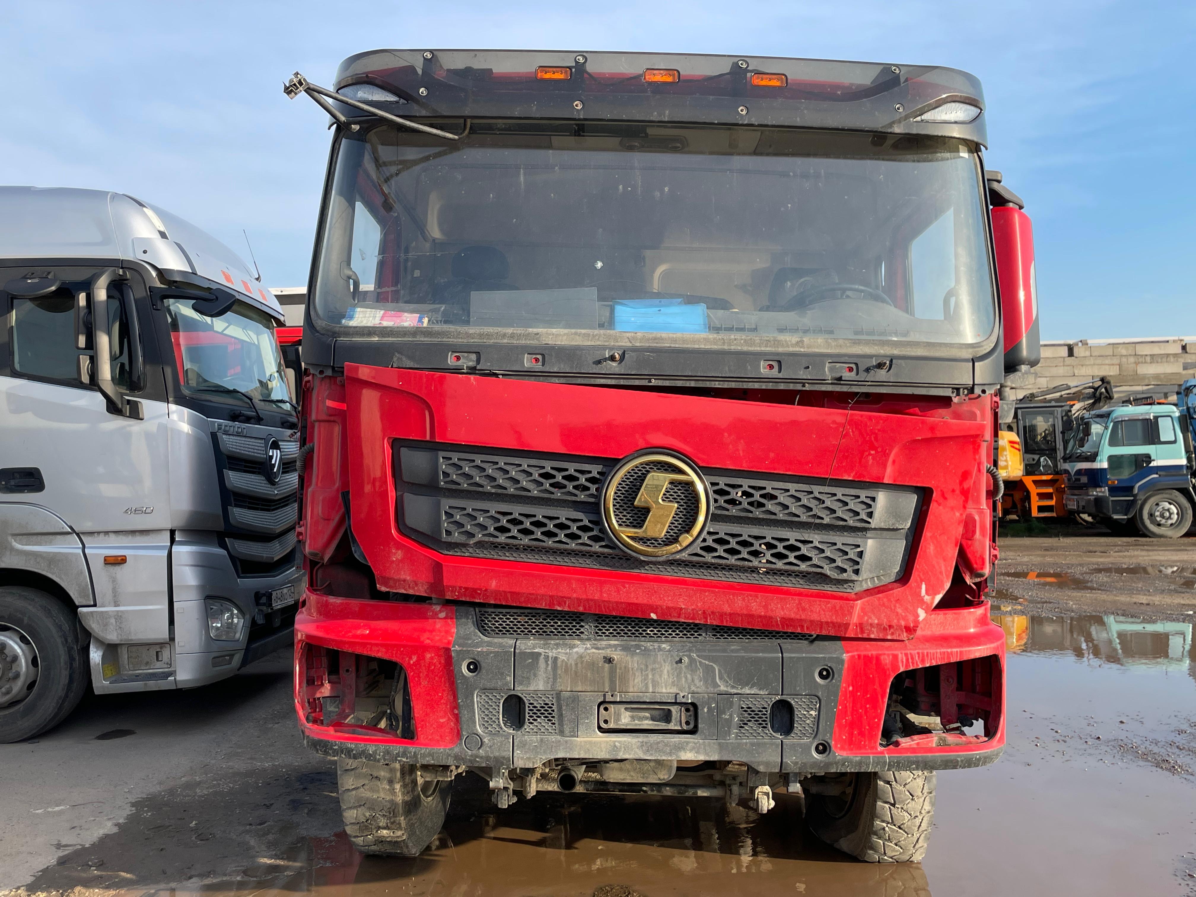 Shacman (Shaanxi) SX* 8x4 Самосвал 2022 г.