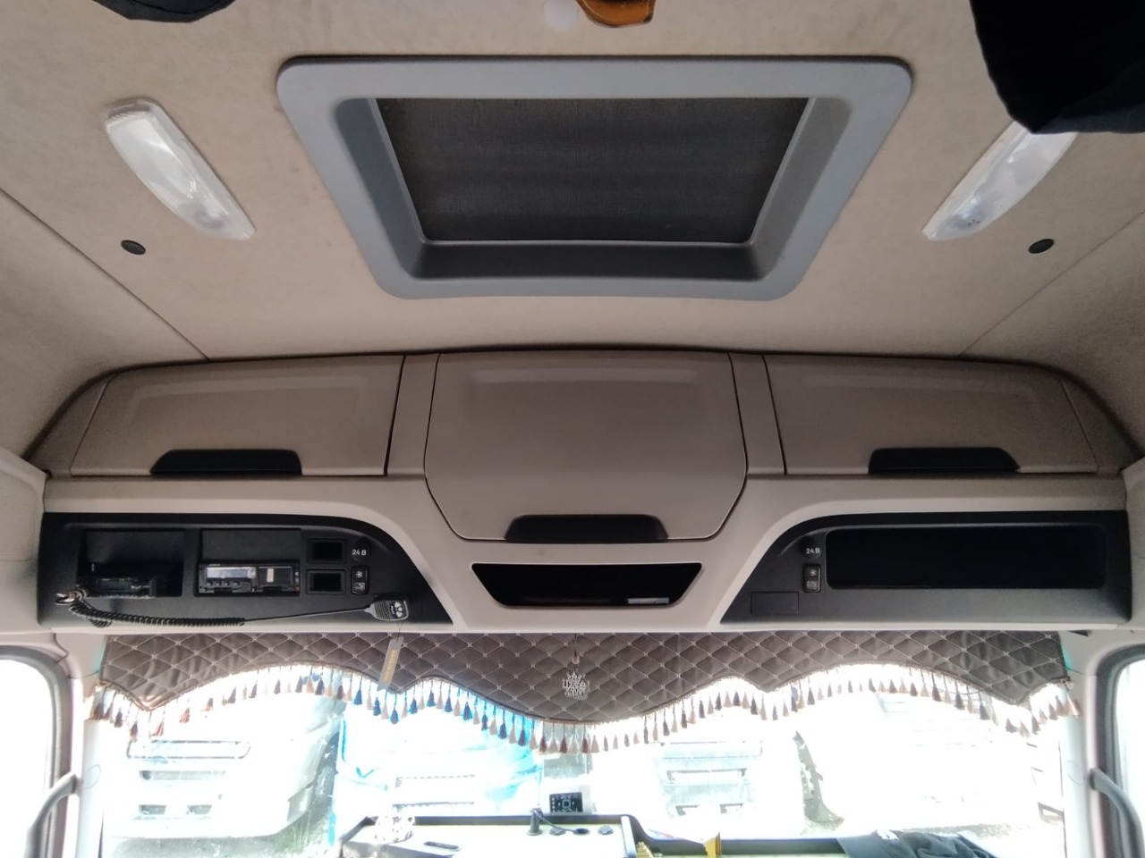 КамАЗ 54901 4x2 Седельный тягач 2023 г. - фото 5