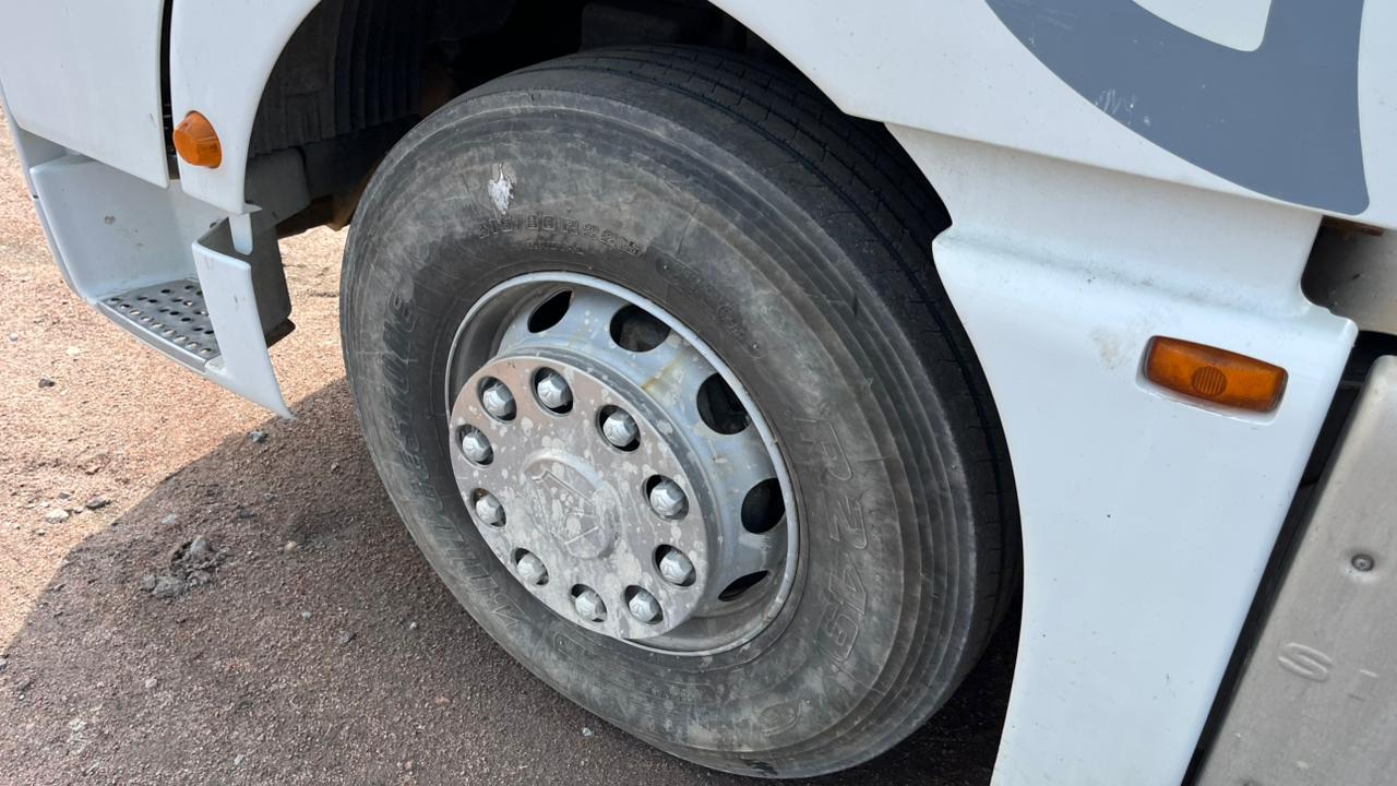 SITRAK C7H 4x2 Седельный тягач 2023 г. - фото 9