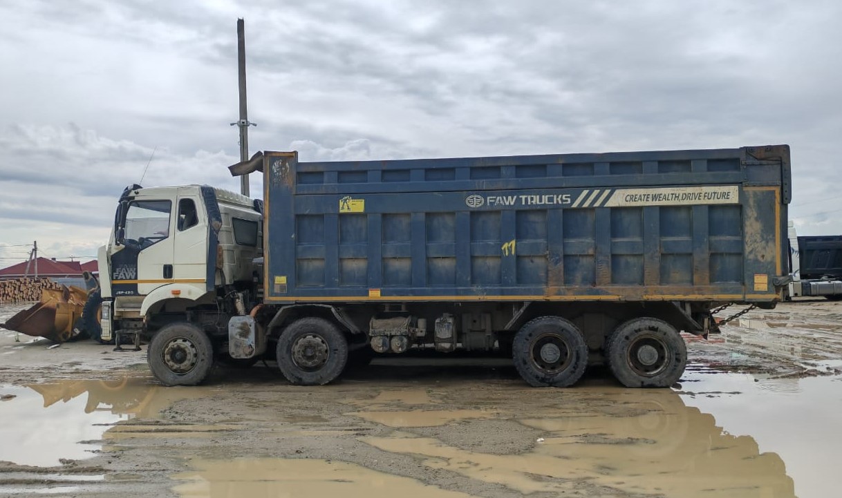 FAW CA 3310 8x4 Самосвал_не актуально 2023 г. - фото 4