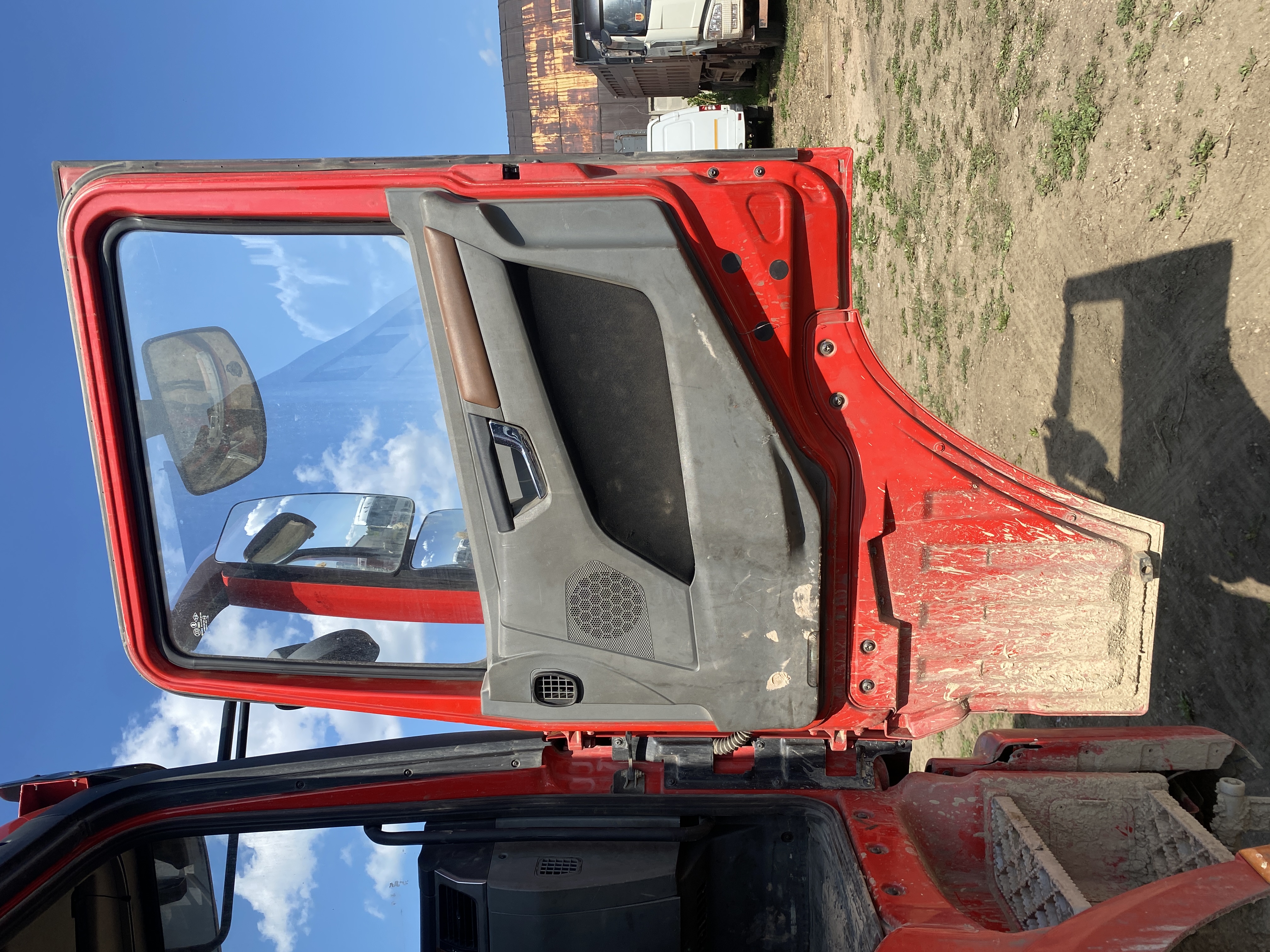 Shacman (Shaanxi) SX* 8x4 Самосвал 2023 г. - фото 10