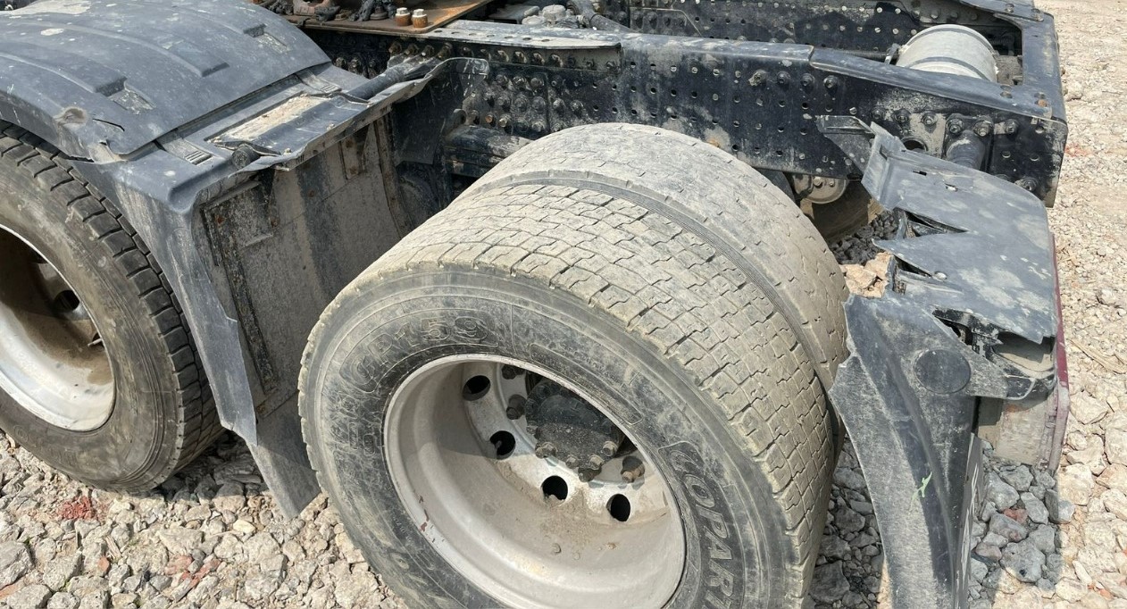 BEIJING BJ* 6x4 Седельный тягач 2023 г. - фото 10