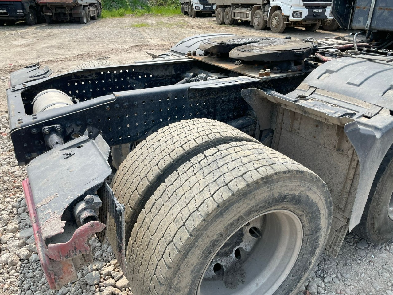 BEIJING BJ* 6x4 Седельный тягач 2023 г. - фото 11